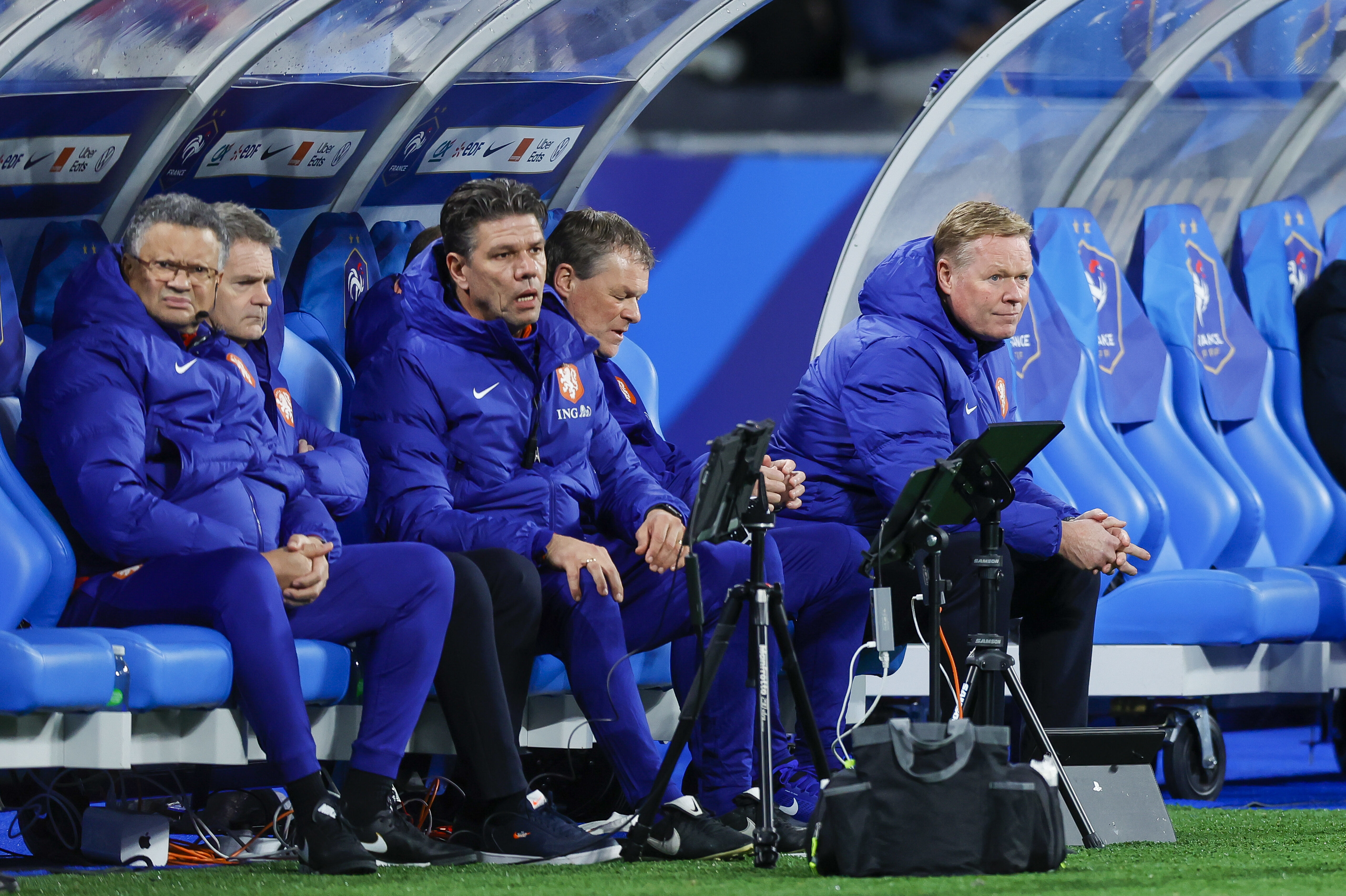 Kritiek op het Nederlands elftal na drama