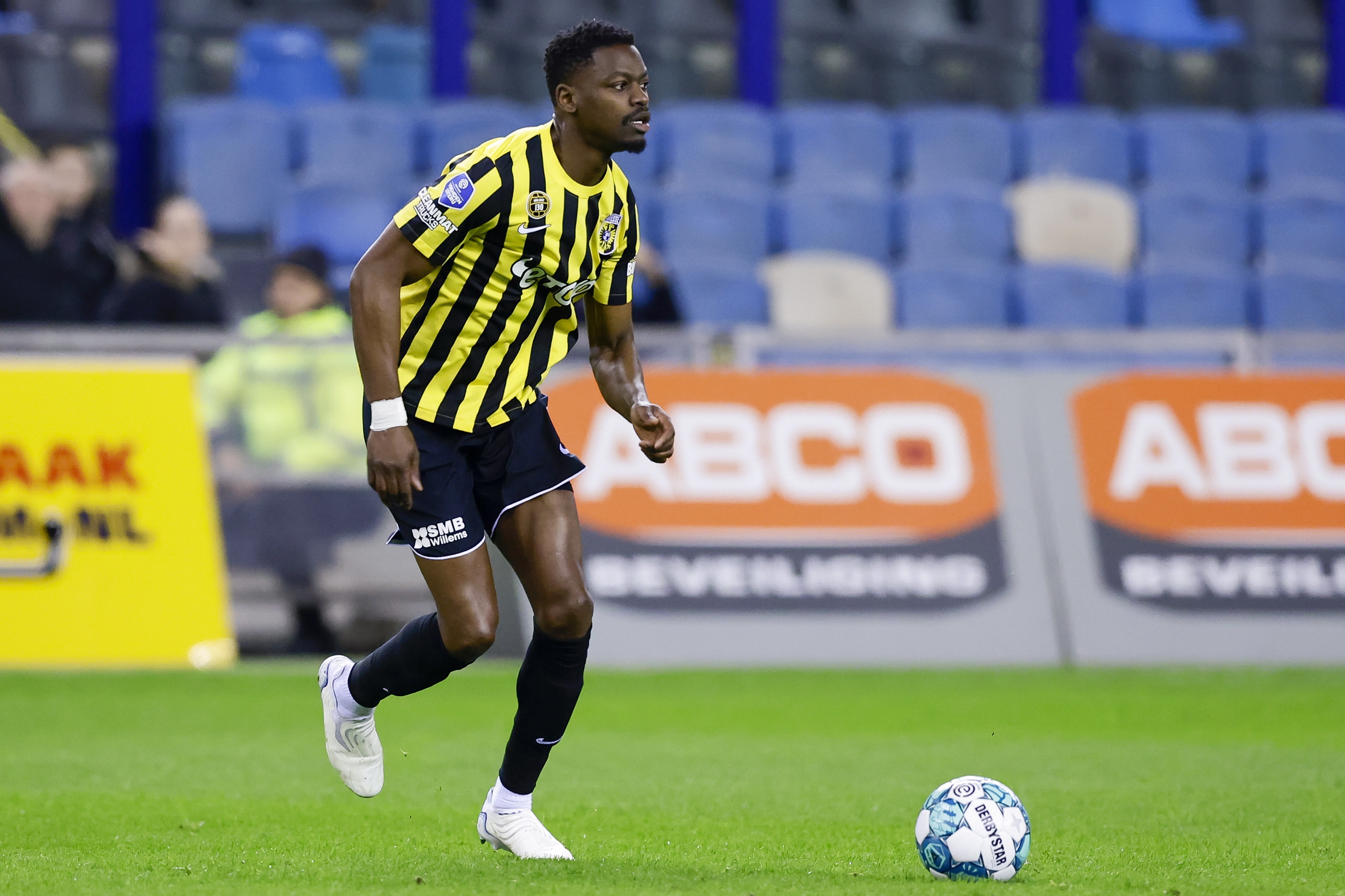 Vitesse ziet kans verliezen proflicentie toenemen