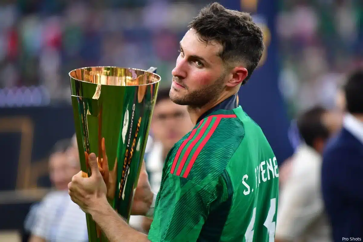 Feyenoord-spits Santiago Giménez bezorgt Mexico de Gold Cup