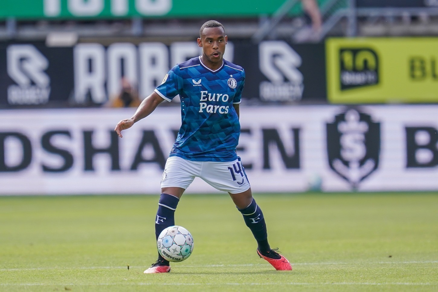 Feyenoord – Almere FC op TV en Live Streams: waar kan ik het kijken? (27/08/2023)