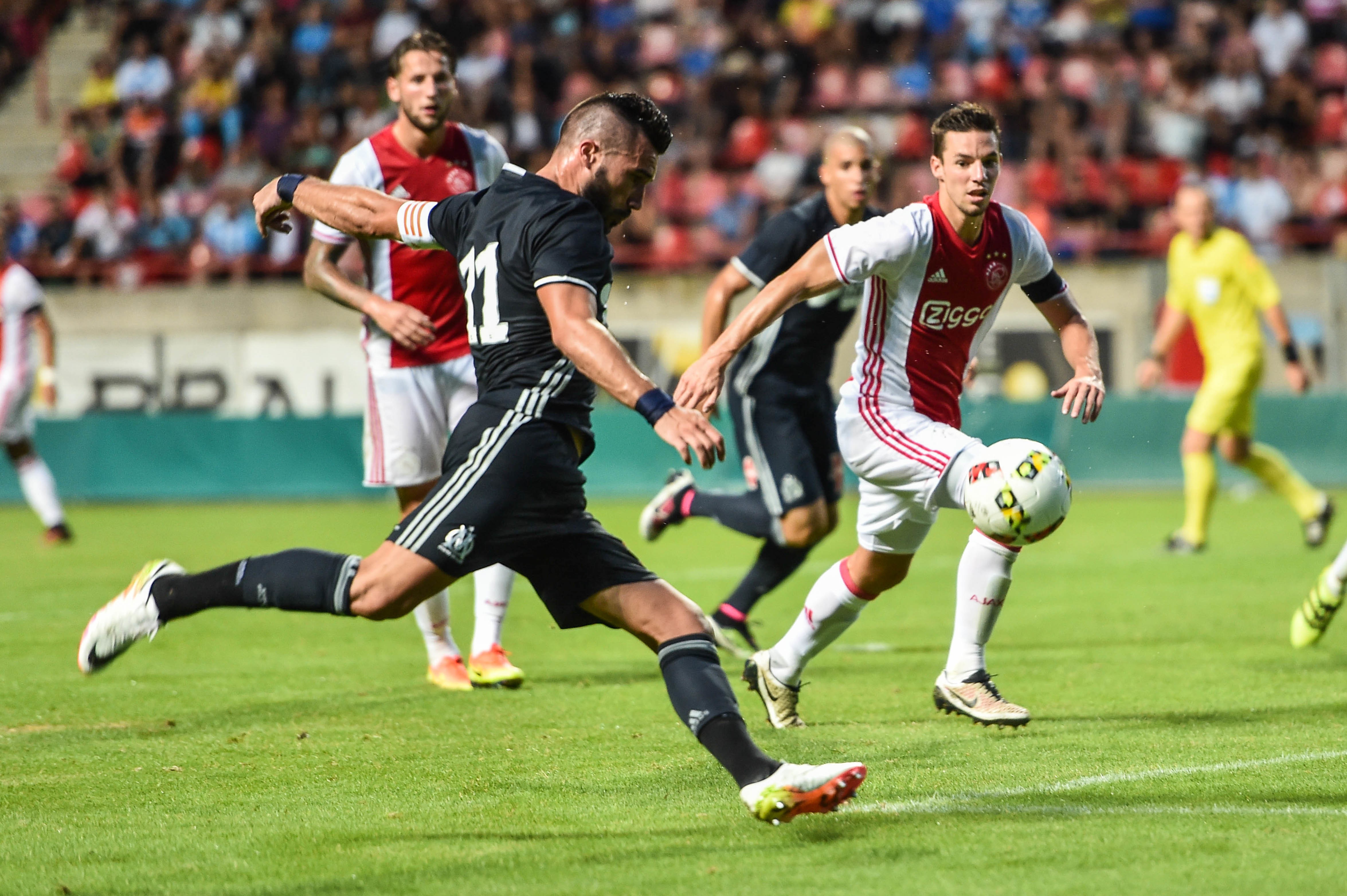 Ajax – Marseille Opstellingen en belangrijke spelers