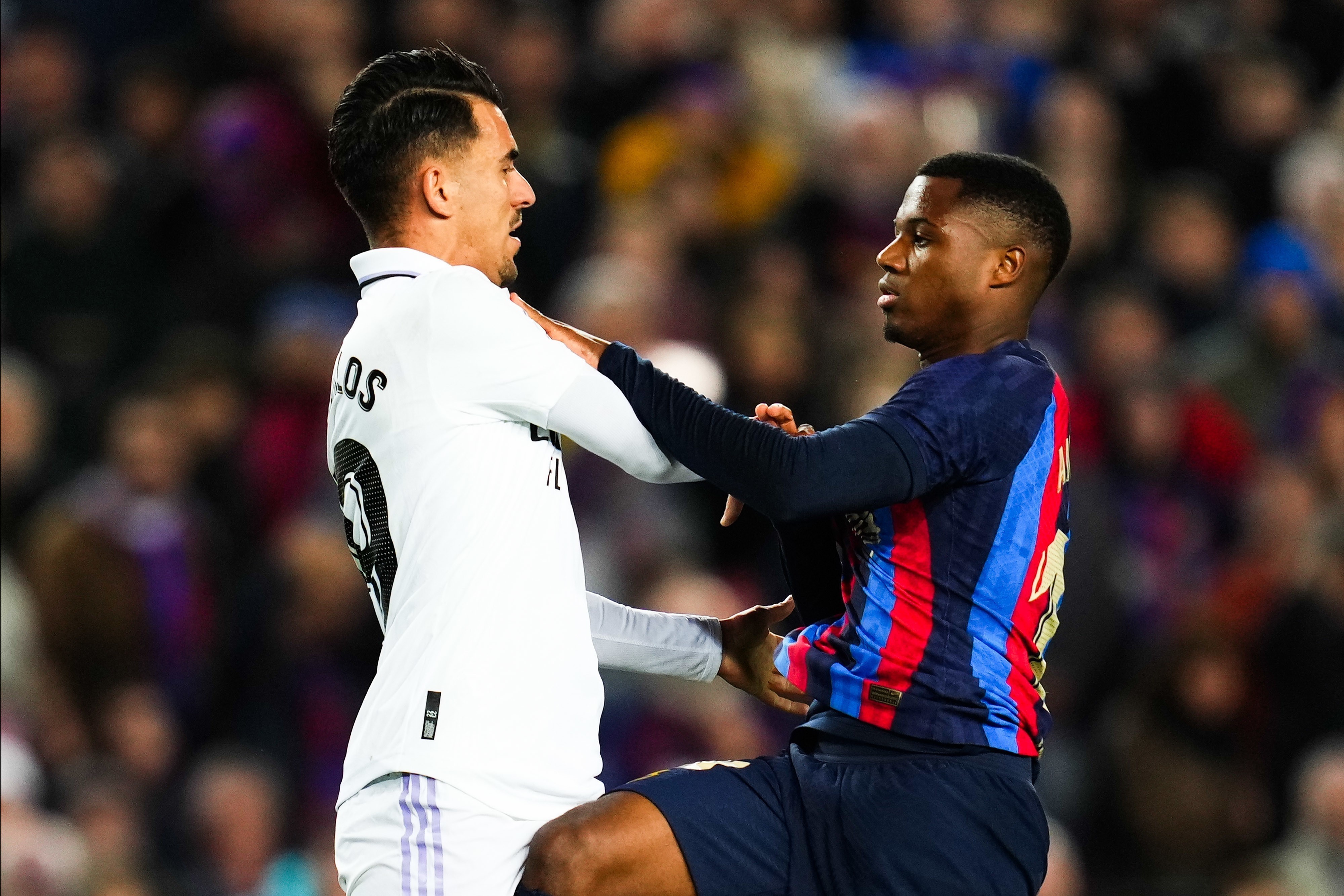 Състави за Барселона срещу Реал Мадрид