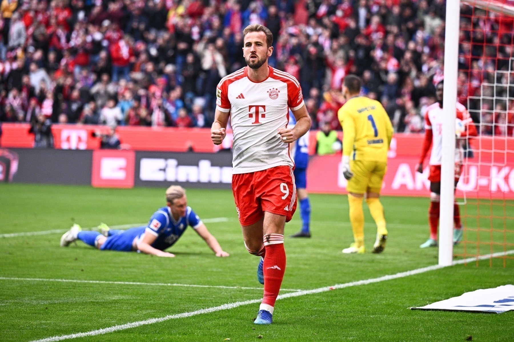 Bayern München vernedert SV Darmstadt 98 met 8-0 in de Bundesliga