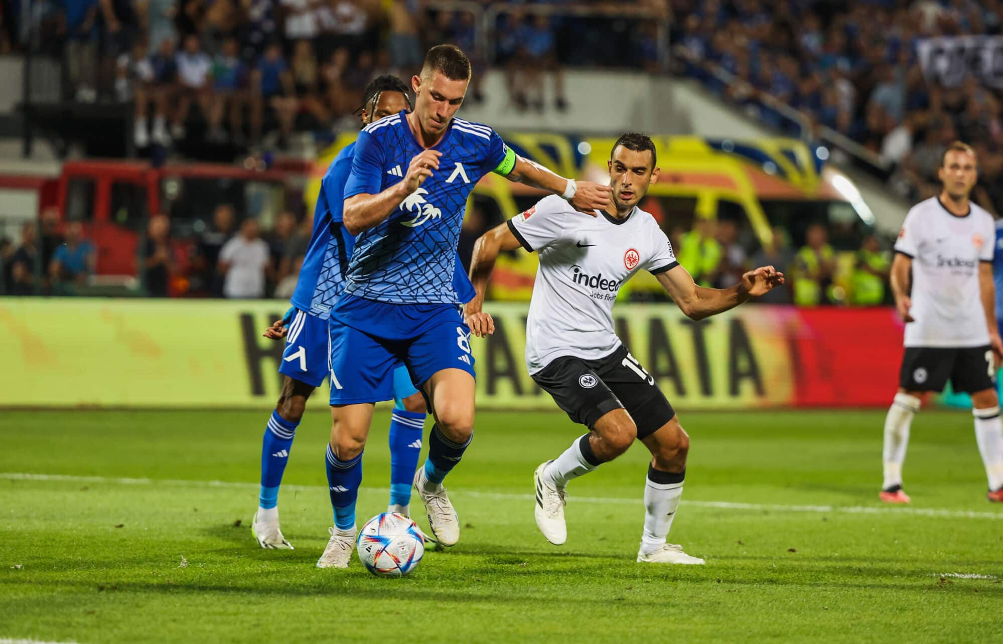 Левски срещу Черно море стартови състави и къде да гледаме