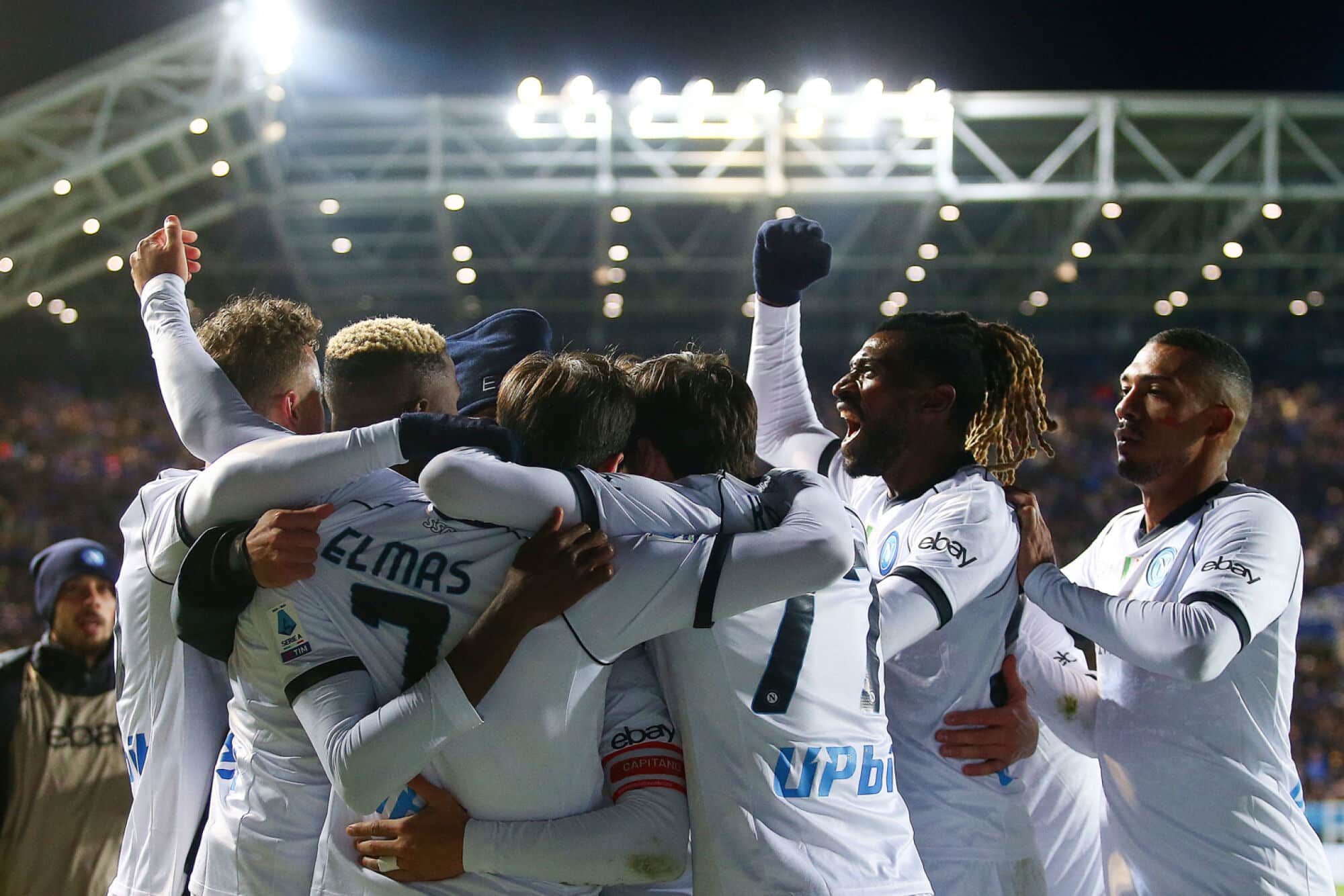 Състави за Реал Мадрид срещу Наполии