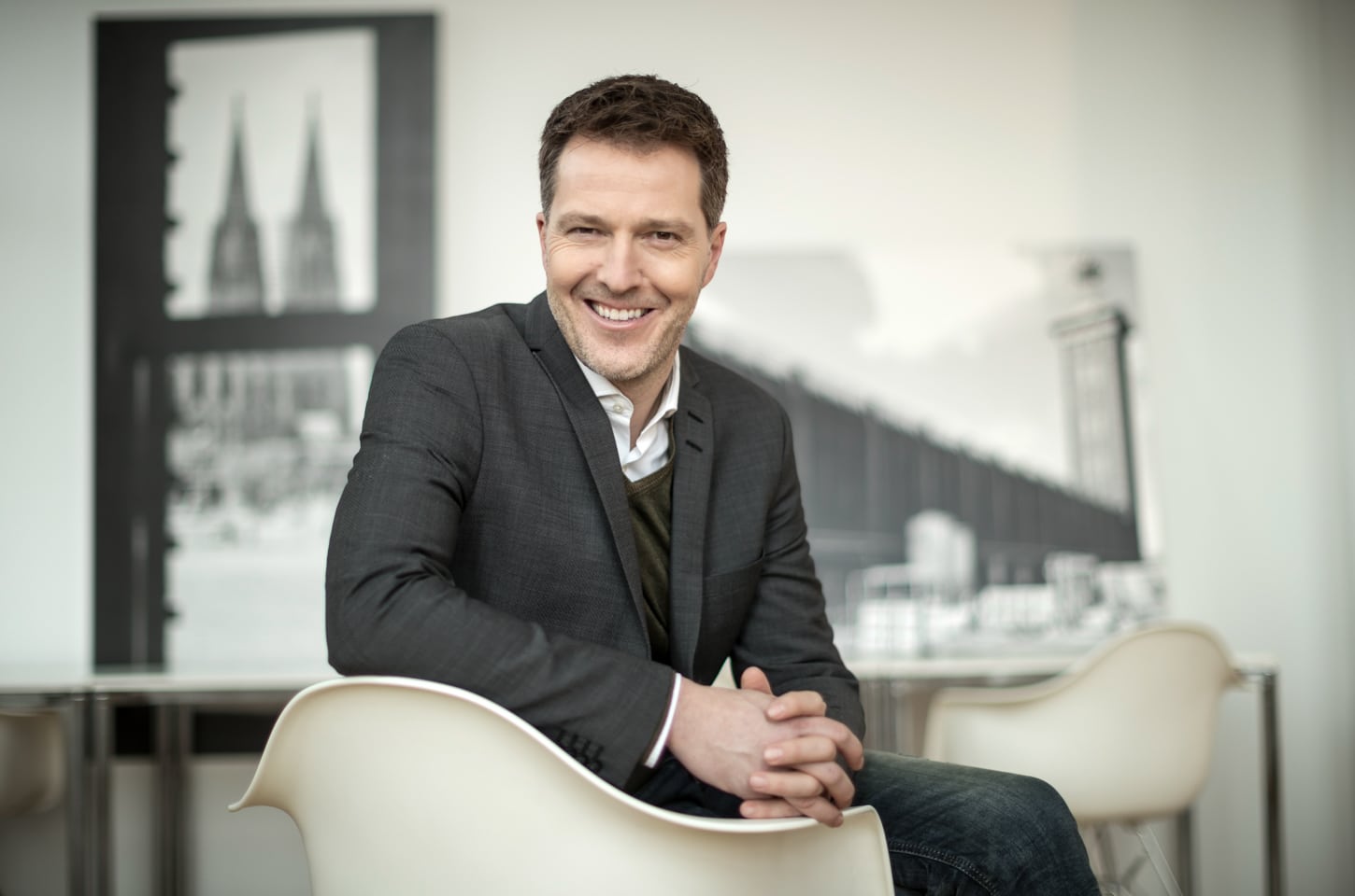 Кой е Бернд Райхарт: Генералния директор на Европейската Суперлига