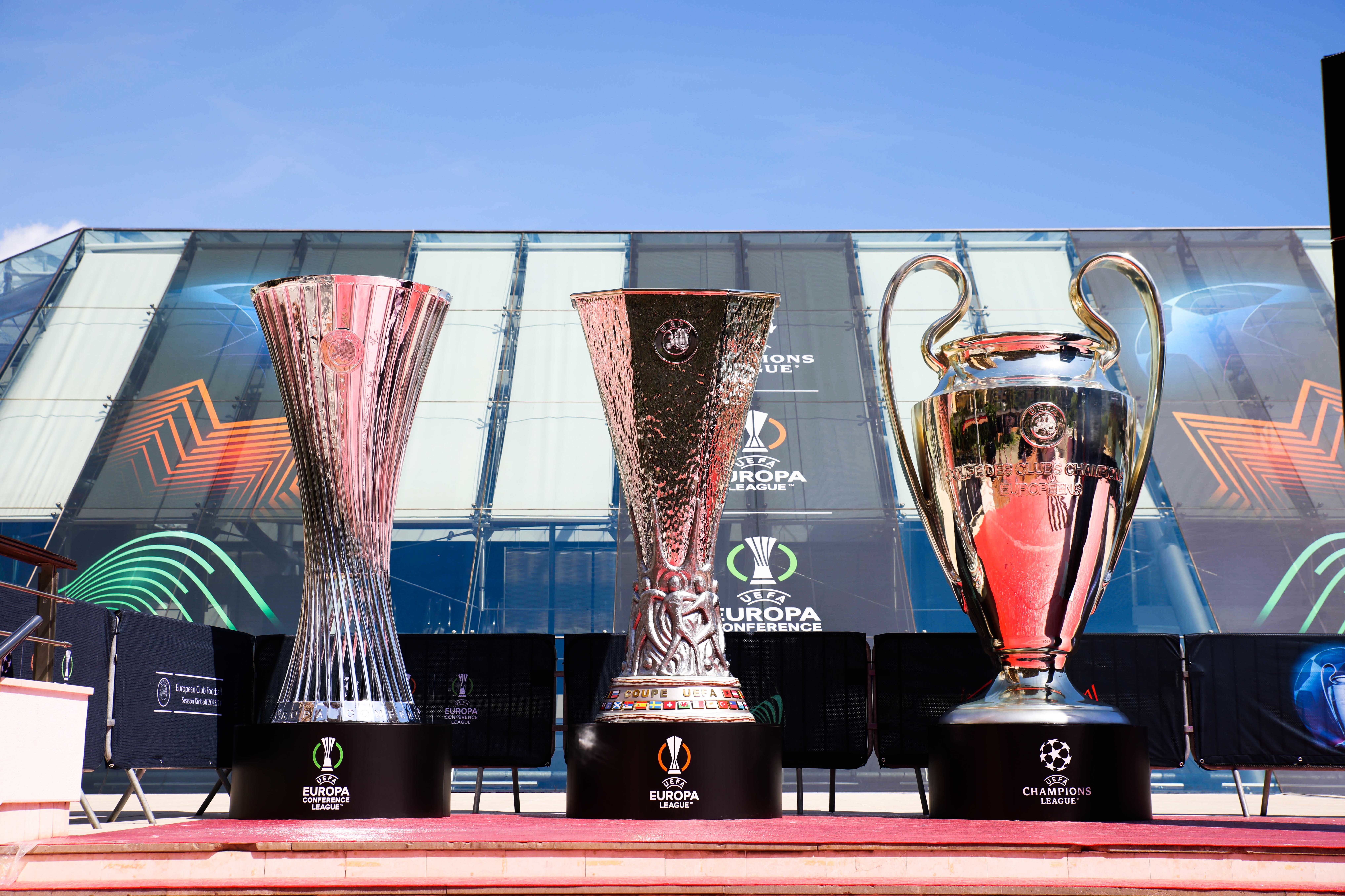 Európa Liga menetrend: egyenes kiesés szakasz