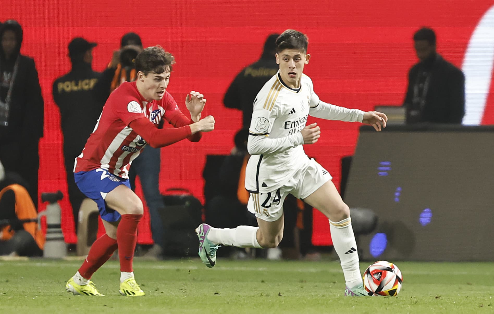 Где смотреть Атлетико Мадрид – Реал Мадрид по тв или онлайн