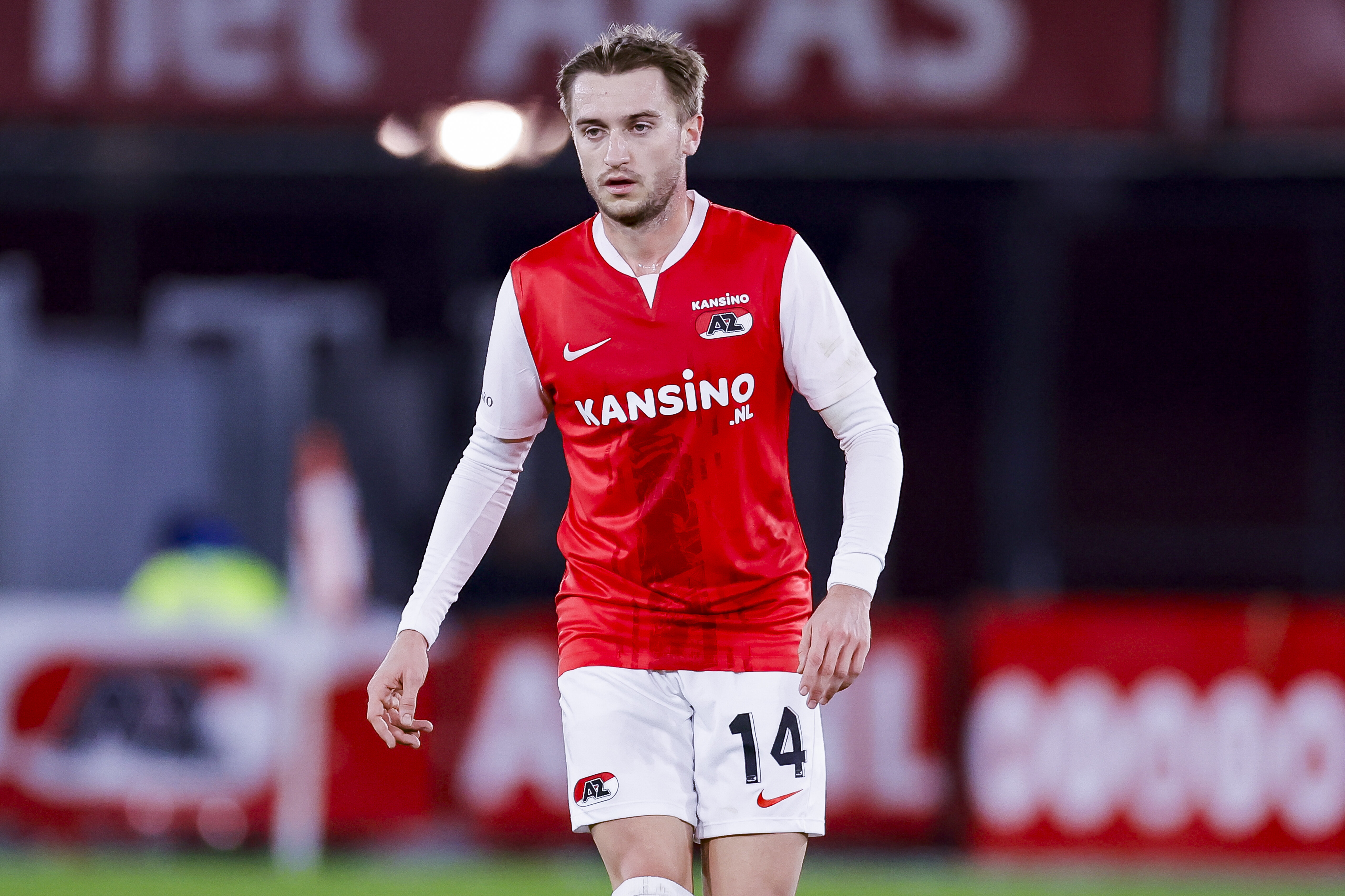 AZ Neemt Afscheid van Djordje Mihailovic na Kort Verblijf