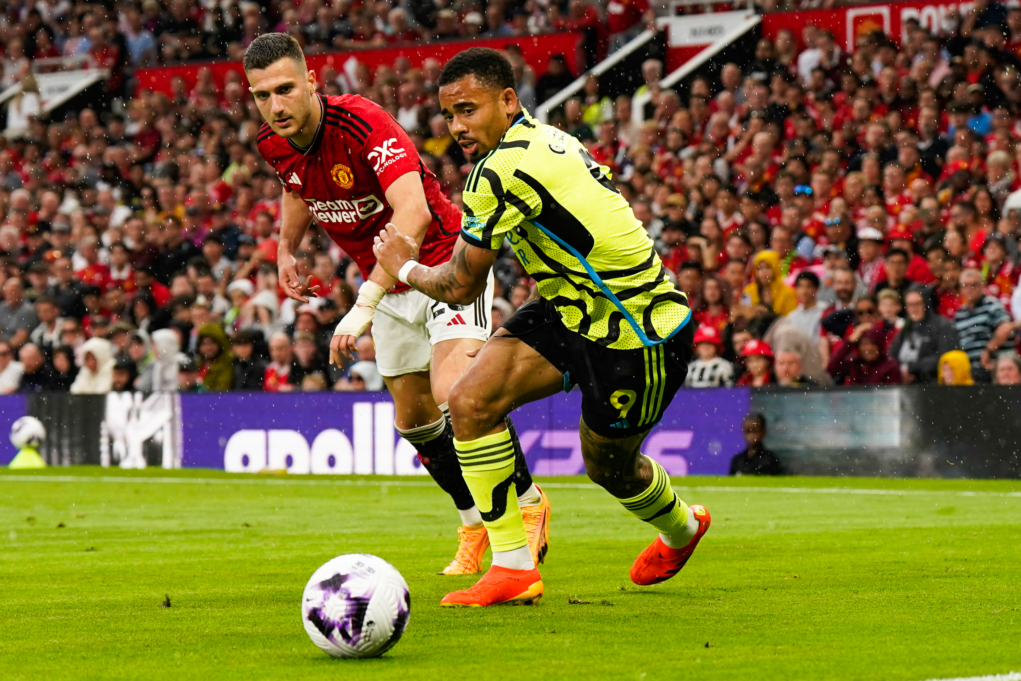 Manchester United met Ten Hag opnieuw onderuit tegen Arsenal