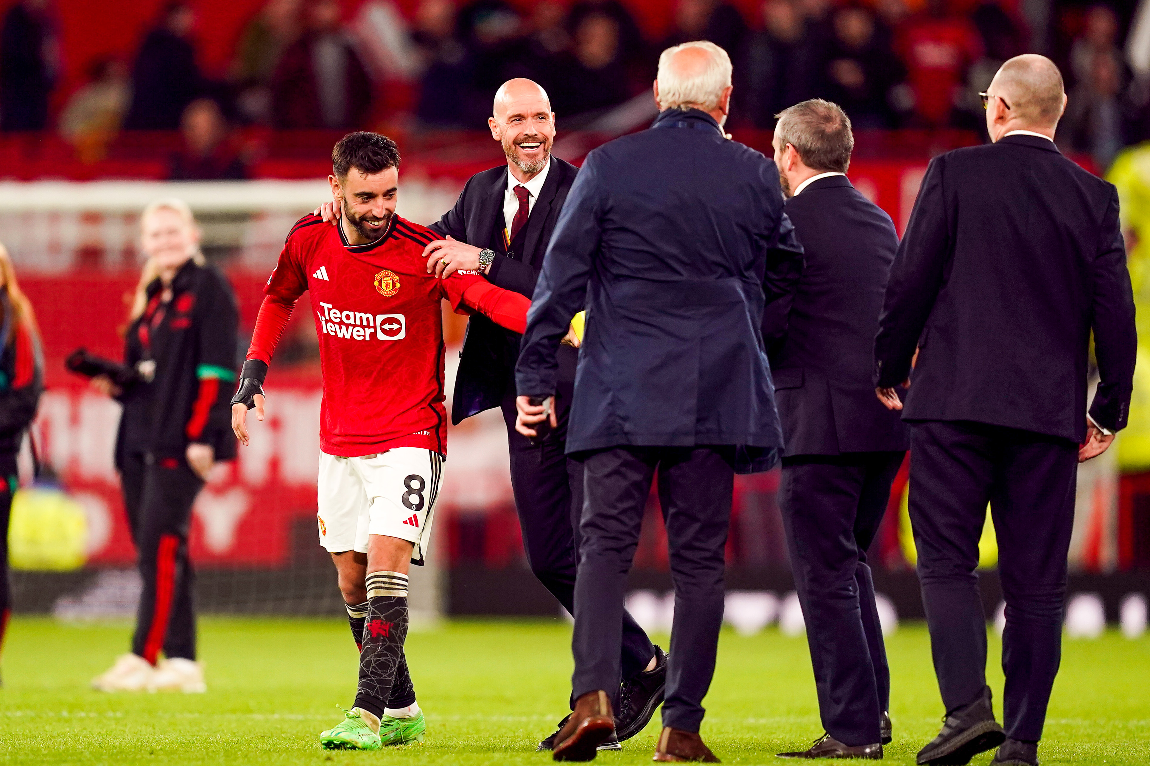 Manchester United boekt met Bruno Fernandes belangrijke zege (3-2)