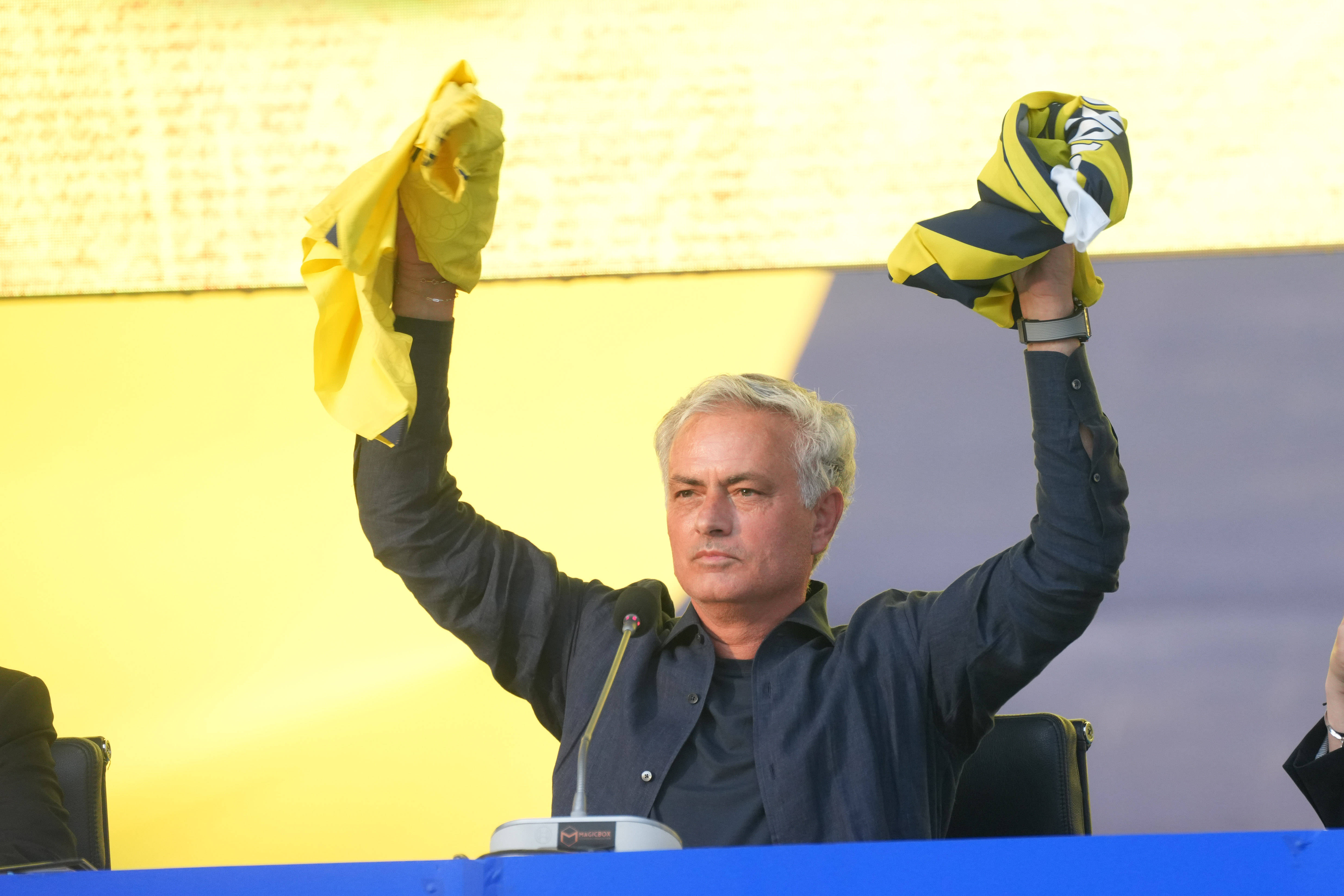 José Mourinho Nieuwe Trainer van Fenerbahçe: ‘The Special One’ Start Turkse Avontuur