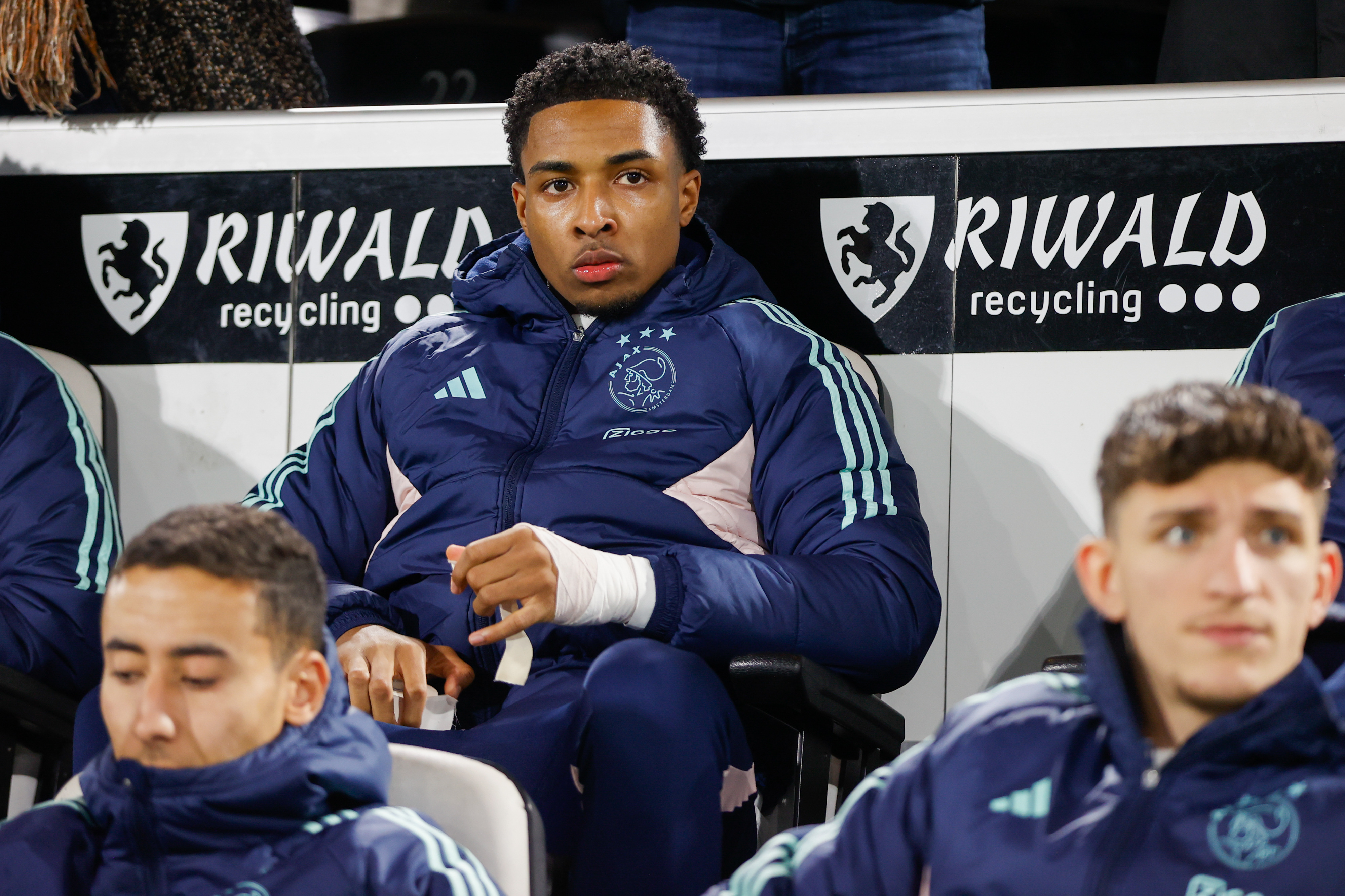 Ajax rondt transfer Silvano Vos naar AC Milan af en nadert akkoord met Wout Weghorst