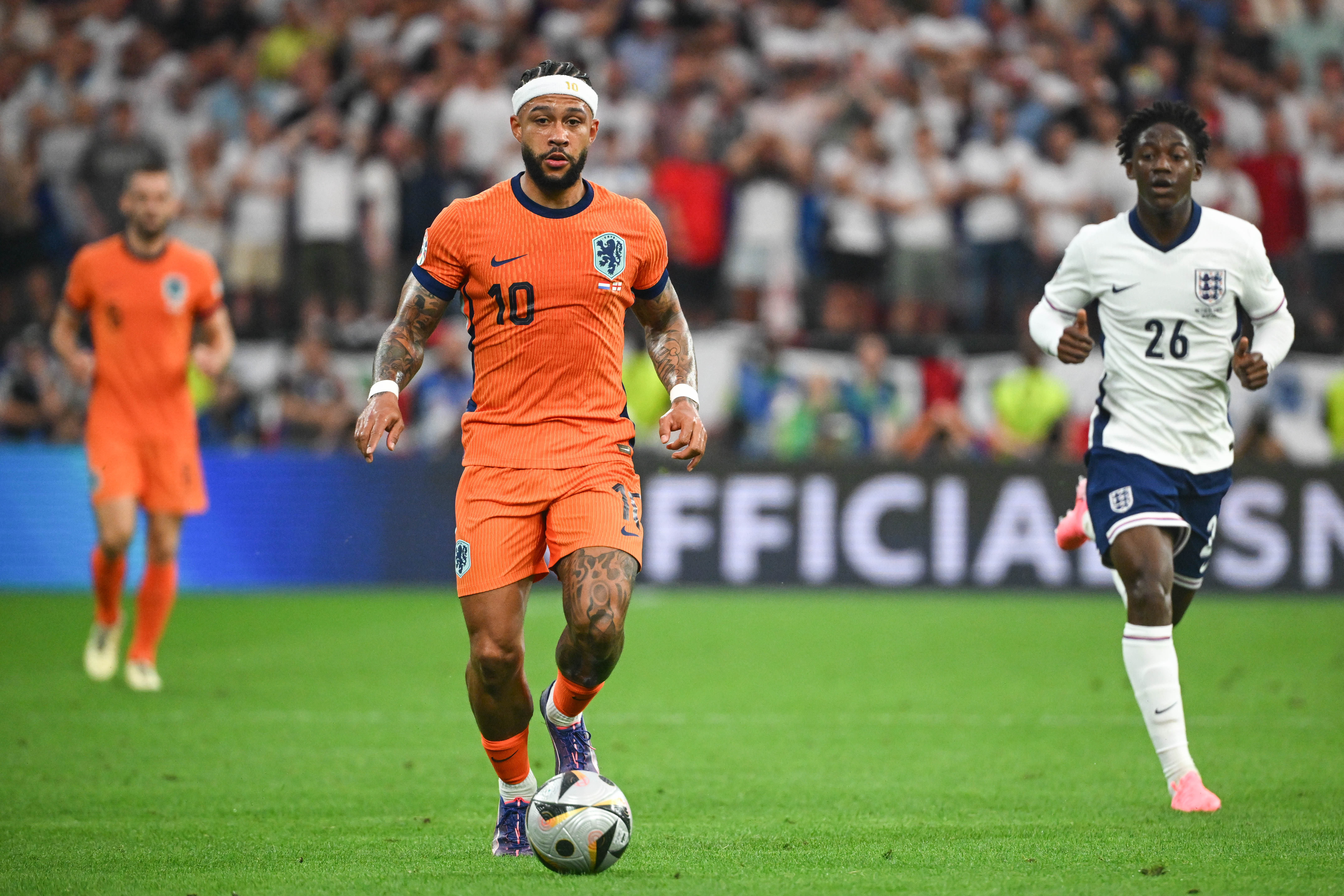 Memphis Depay: AS Roma en FC Porto in Strijd om Handtekening van Oranje-International