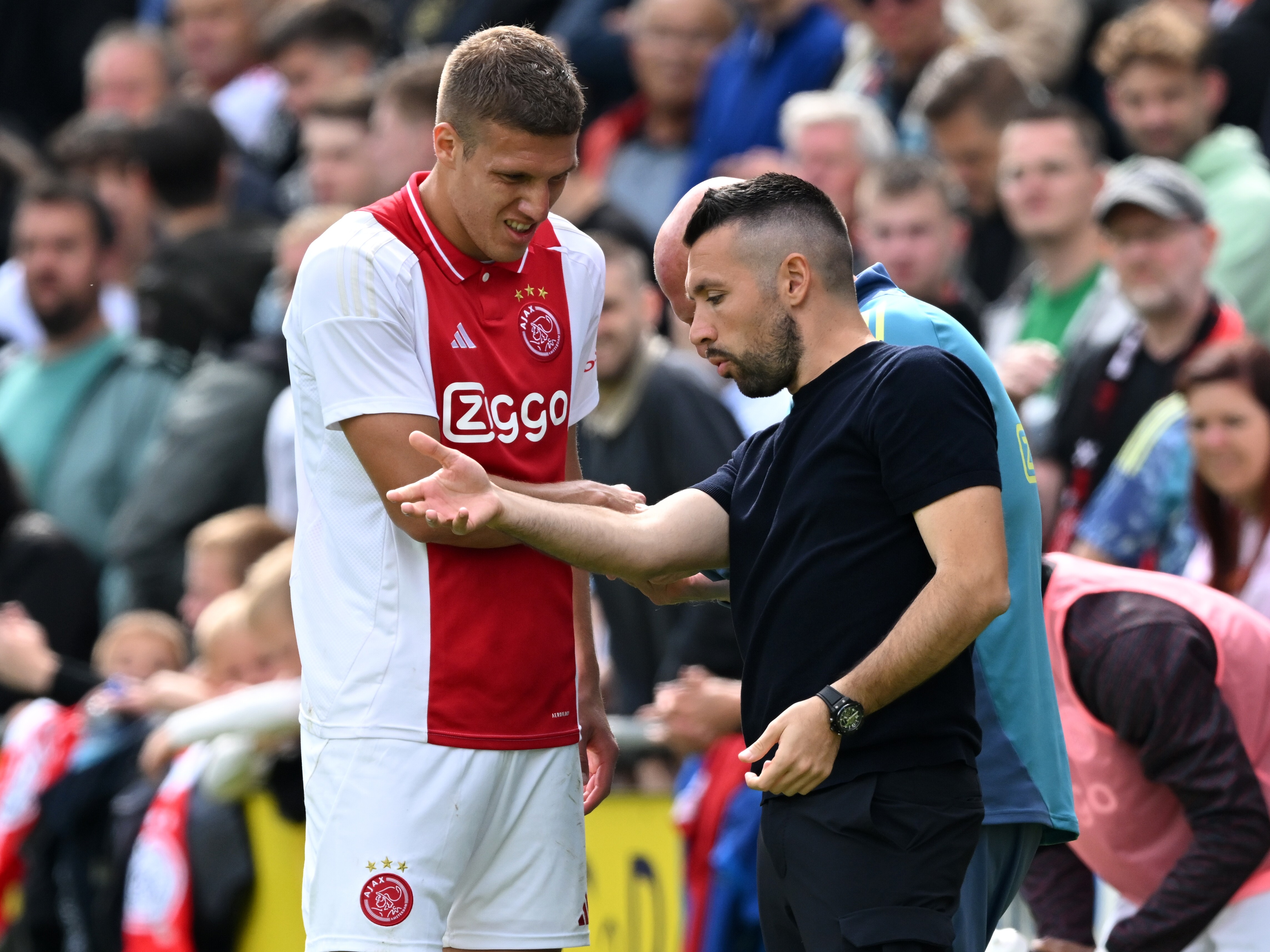 Ajax verhuurt Jakov Medic aan VfL Bochum, komst Daniele Rugani lijkt nabij