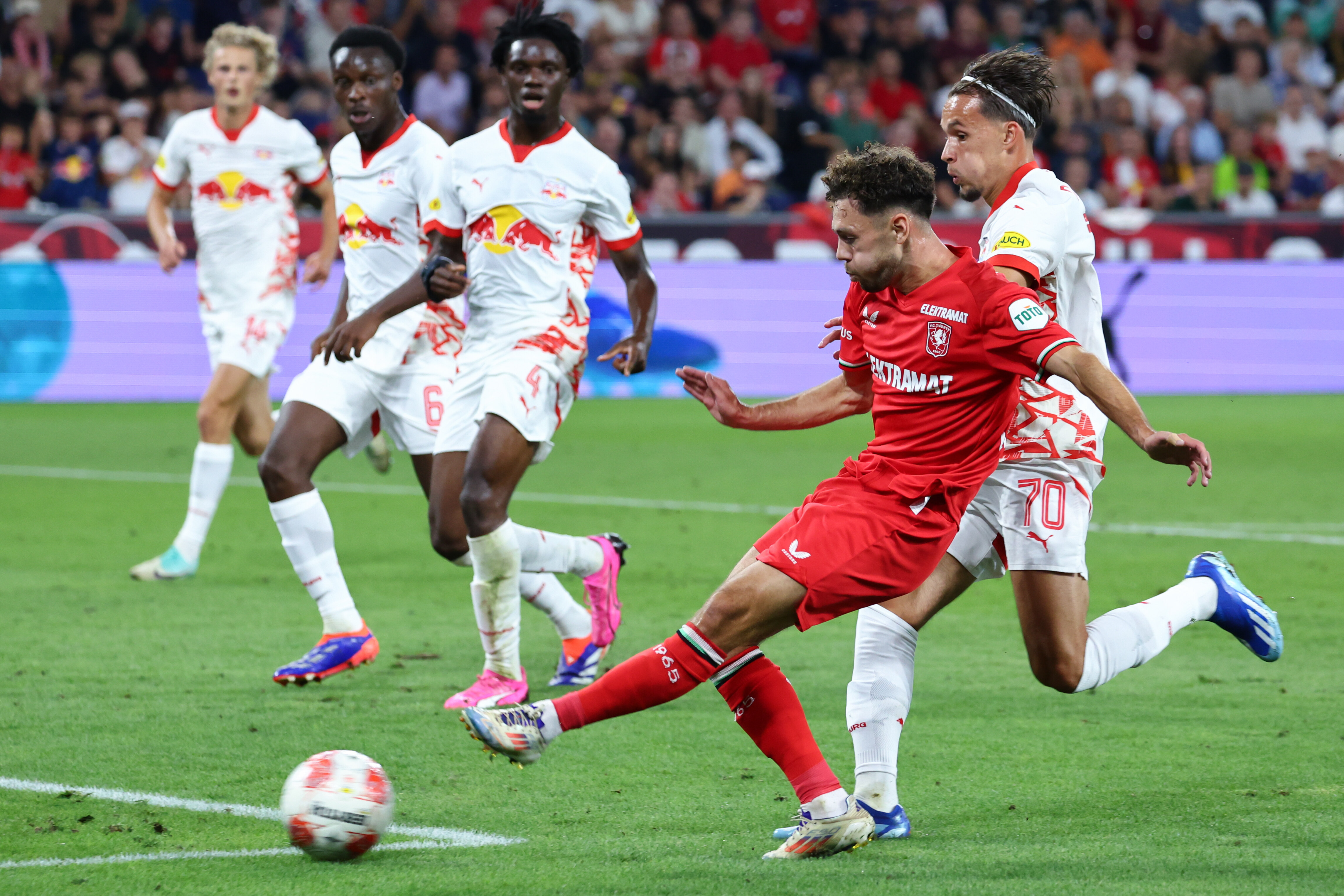 FC Twente – RB Salzburg op TV en livestreams: Waar kan ik het kijken? (13/08/2024)