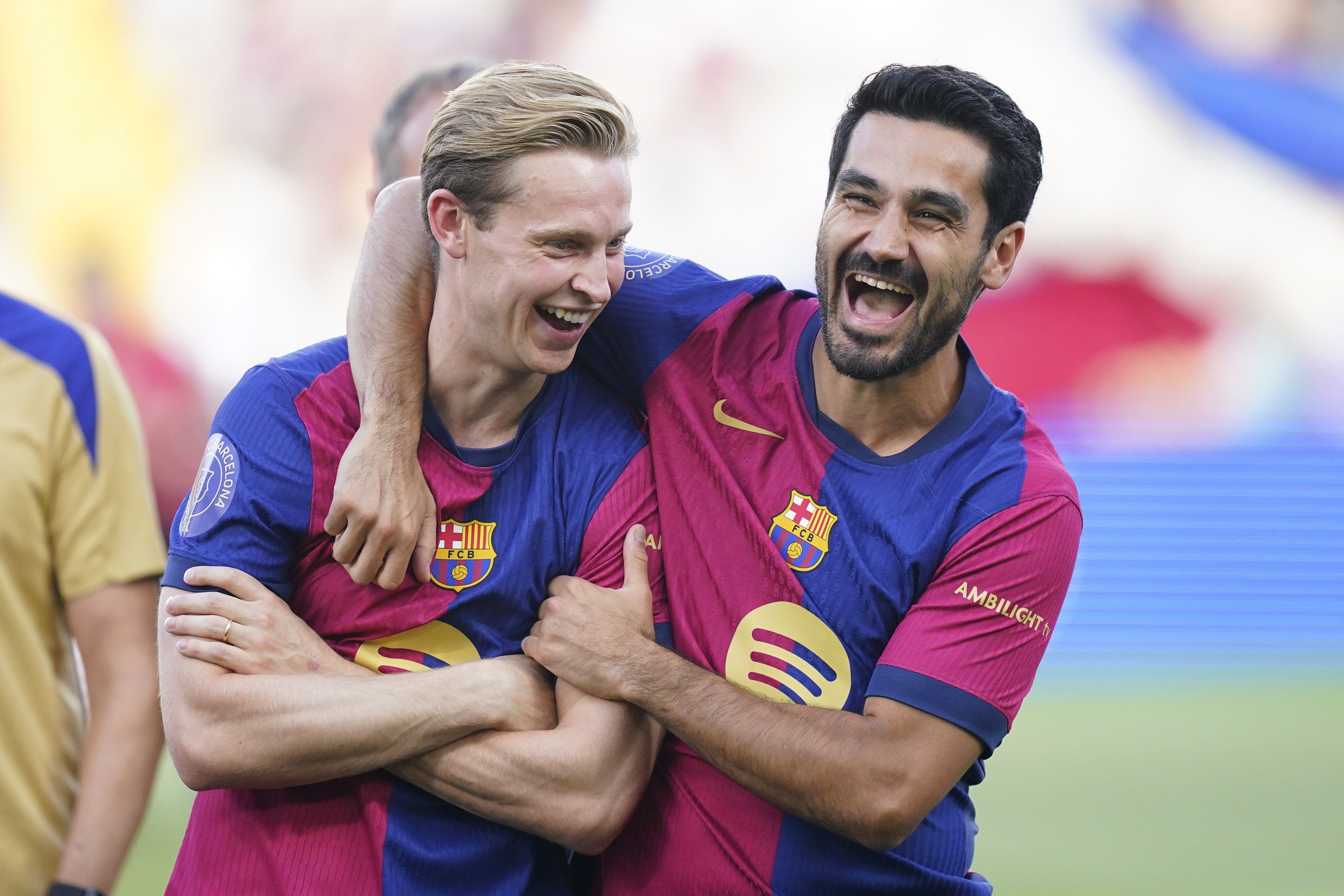 Frenkie de Jong blijft langs de kant met aanhoudende enkelblessure