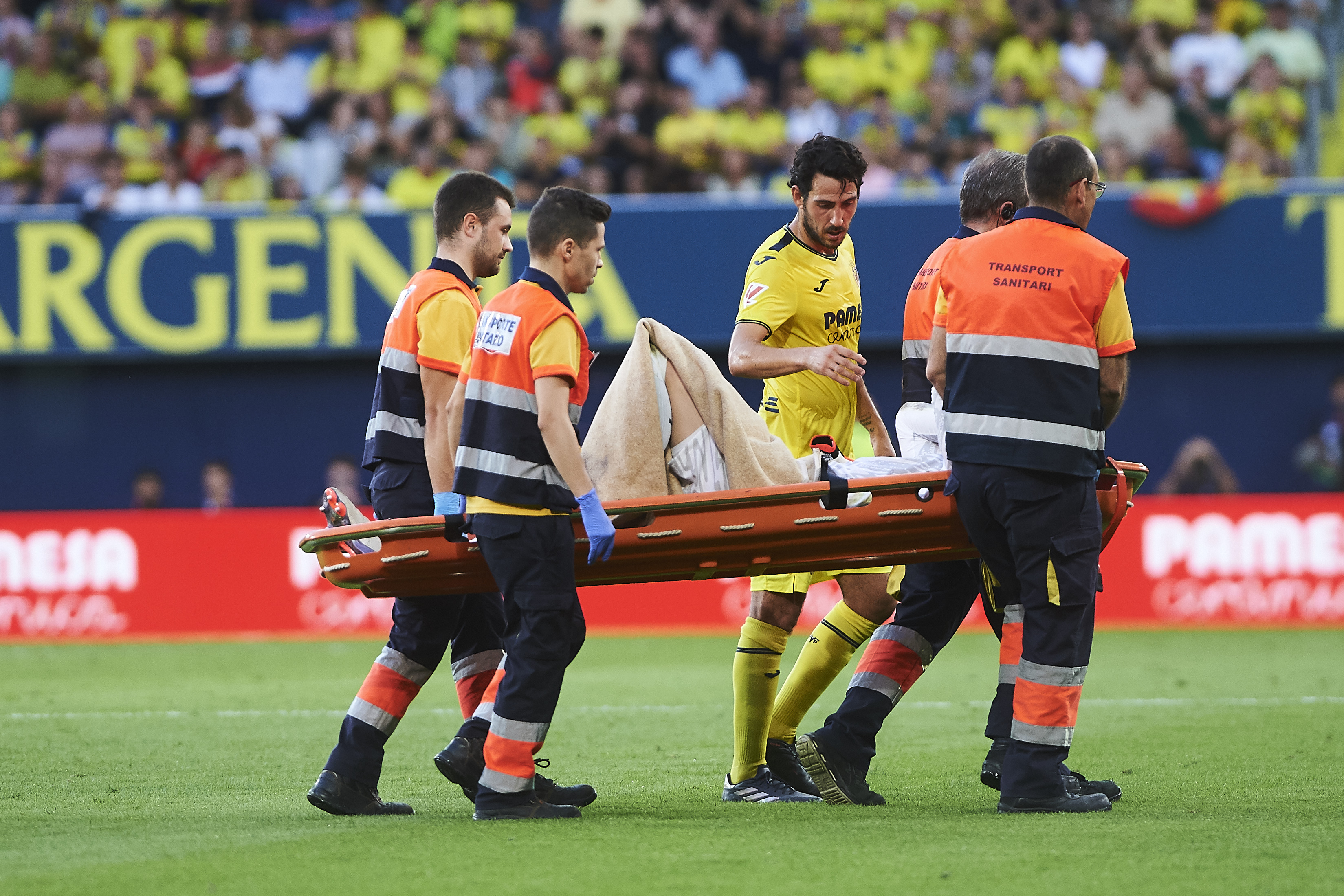 FC Barcelona blijft ongeslagen in La Liga met klinkende 1-5 zege op Villarreal