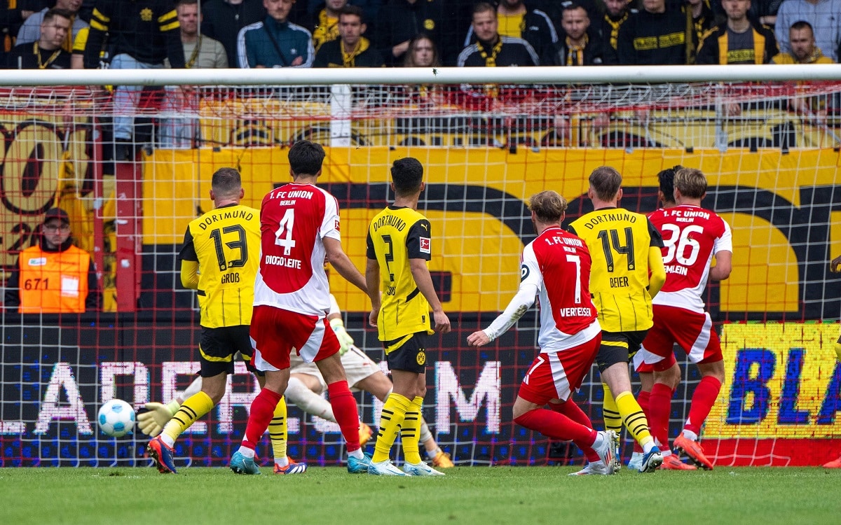 Borussia Dortmund vs St Pauli prediction, odds & betting tips – 18/10/2024