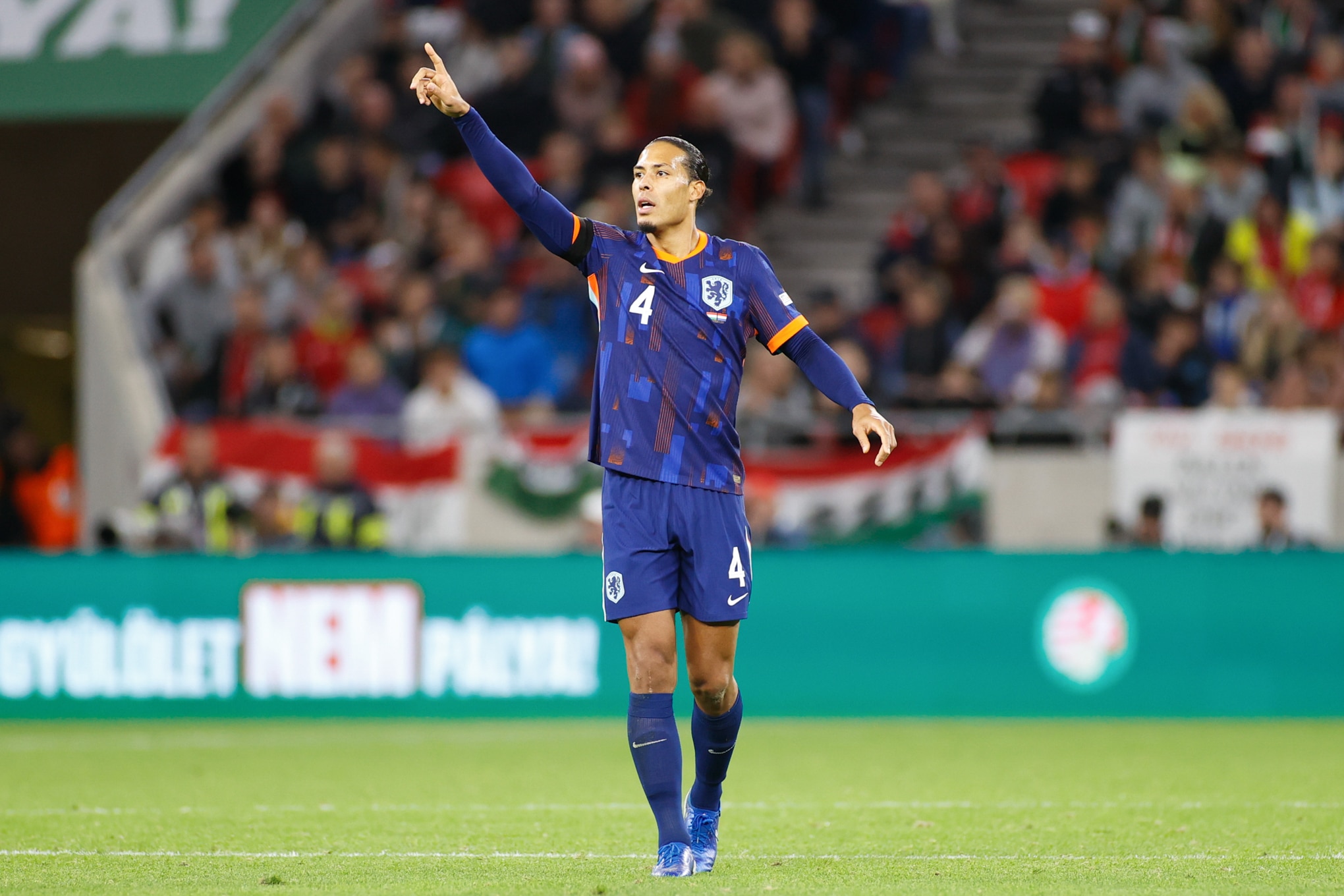 Oranje traint zonder geschorste Van Dijk richting kraker tegen Duitsland