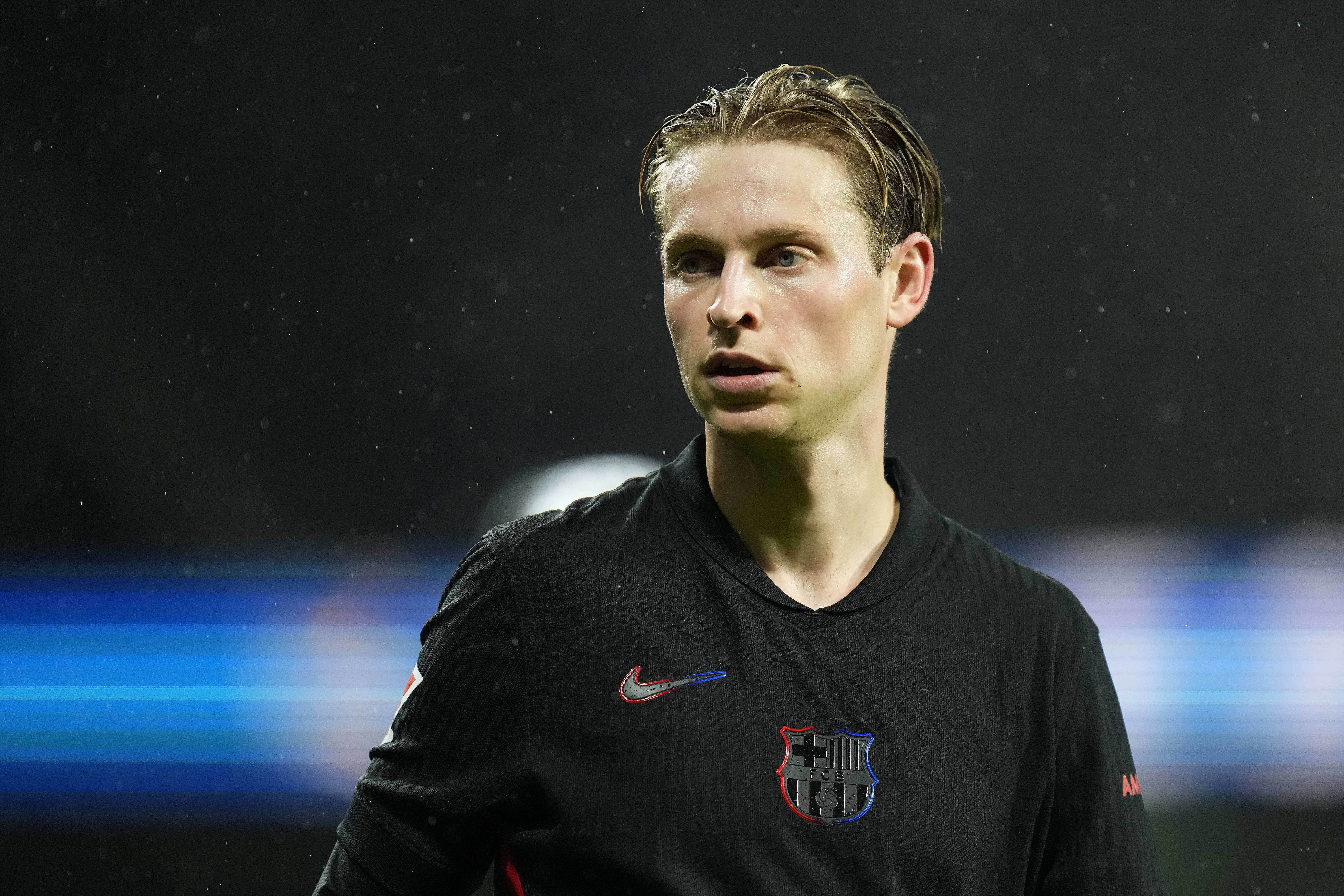 De Jong transfer: Frenkie part of Liverpool summer rebuild? Whisper+ verdict