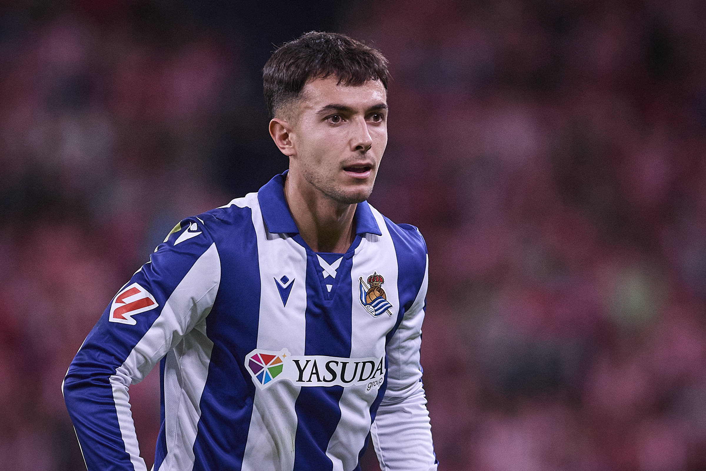 Zubimendi transfer: New Liverpool midfield option in January? Whisper+ verdict