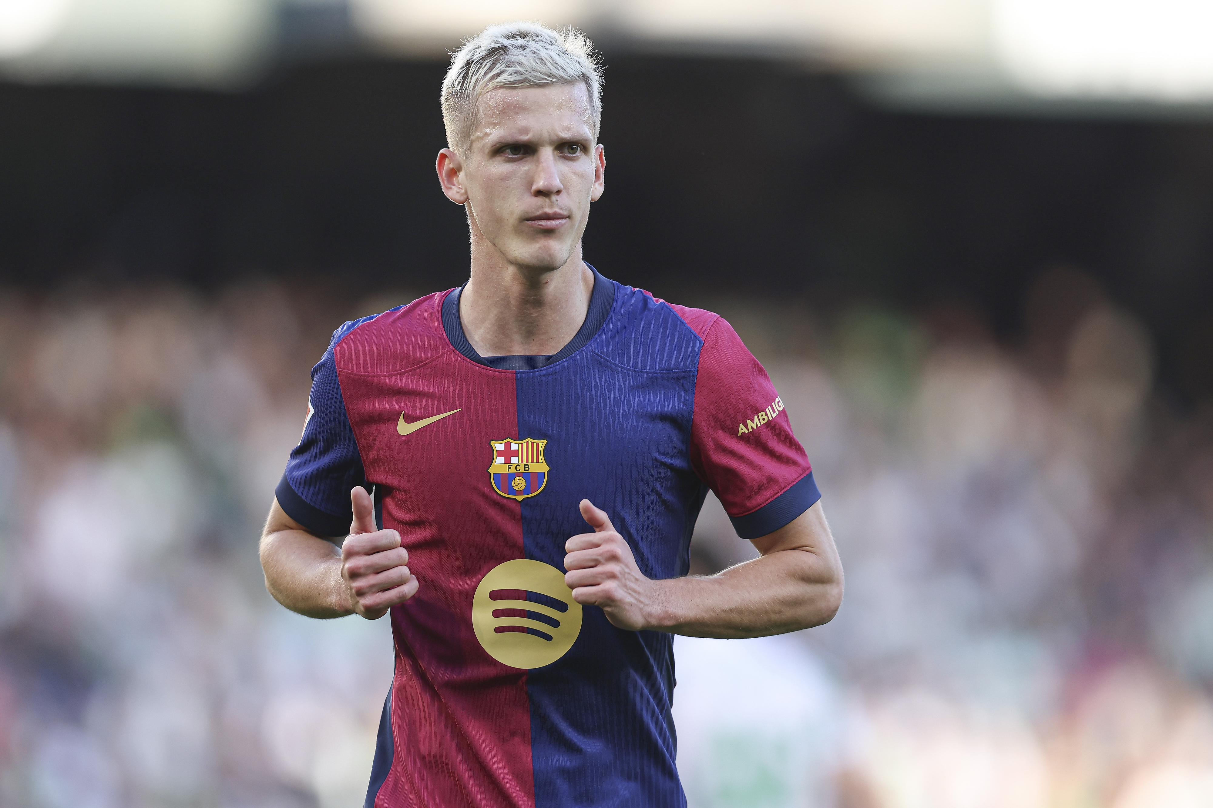 Olmo transfer: Will Man Utd land star for free as Barcelona trouble intensifies? Whisper+ verdict