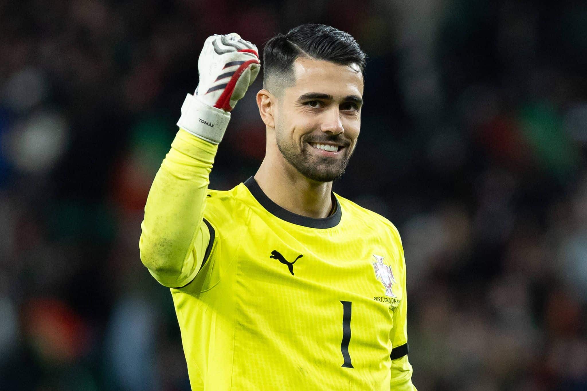 Chelsea to rival Man City, Man United for £64.5m goalkeeper – Whisper+ verdict