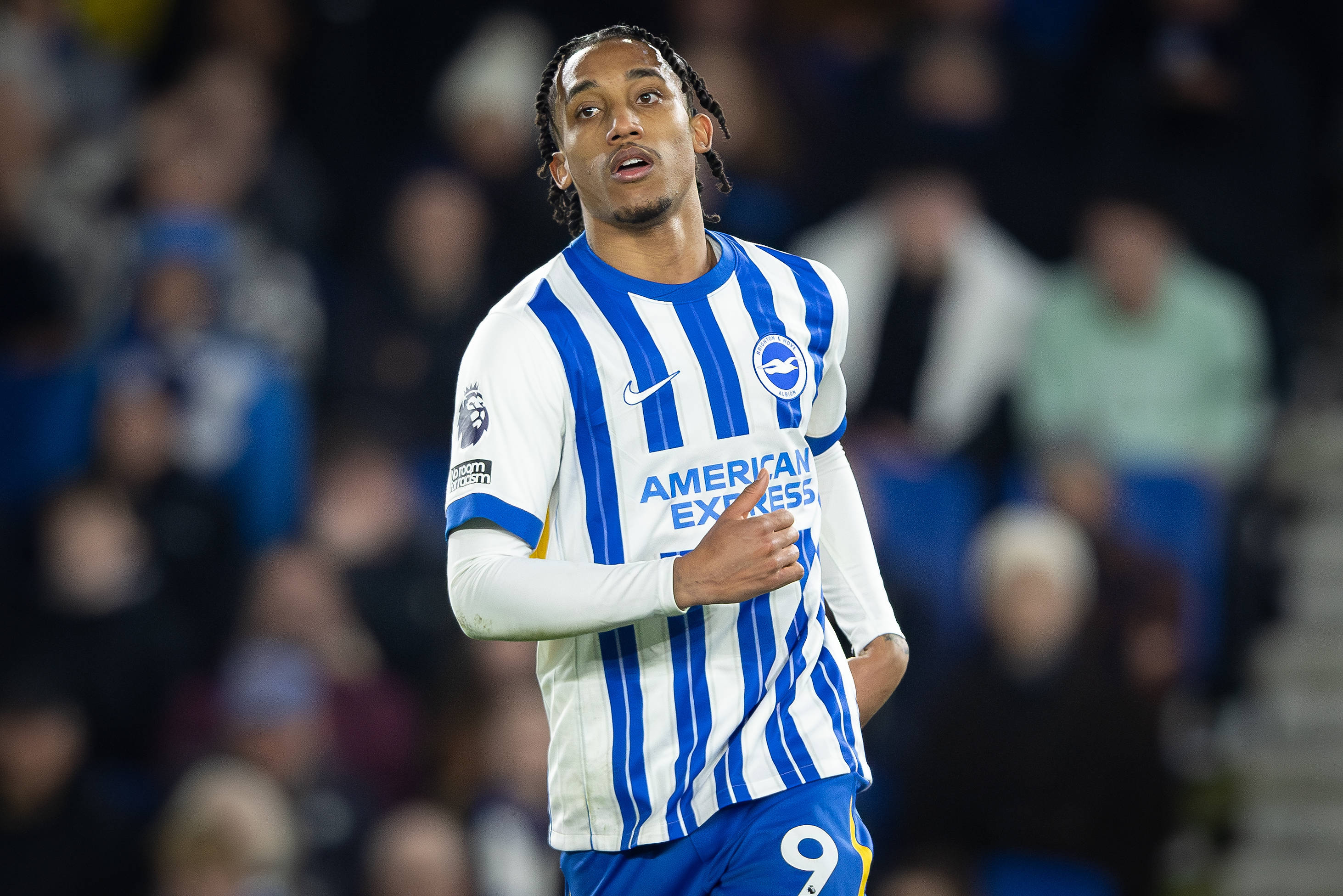 Today’s Best Transfer Gossip & Rumours with Whispers Five: Chelsea set to sign Brazilian star