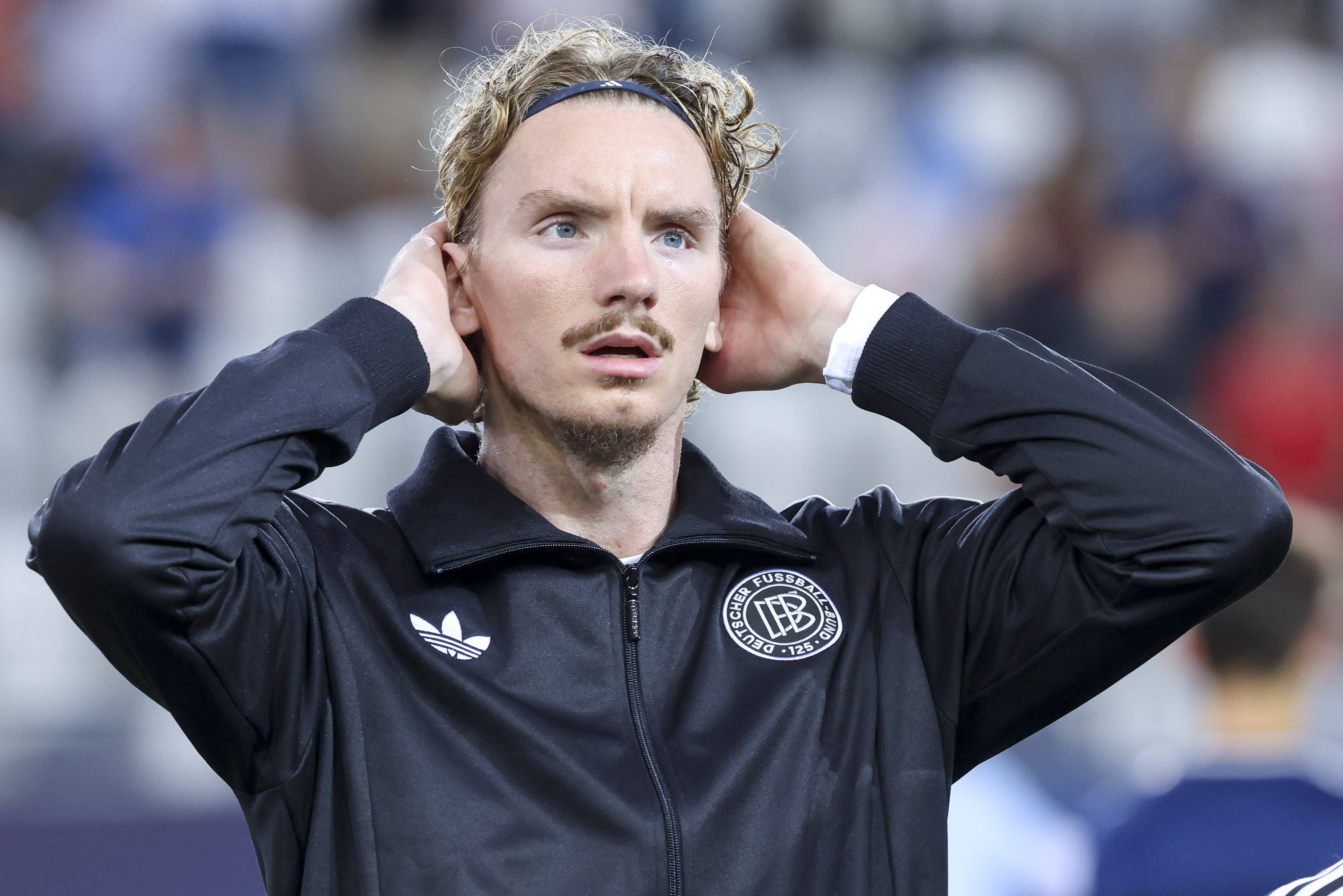 Today’s Best Transfer Gossip & Rumours with Whispers Five: Top striker agrees to join Bayern