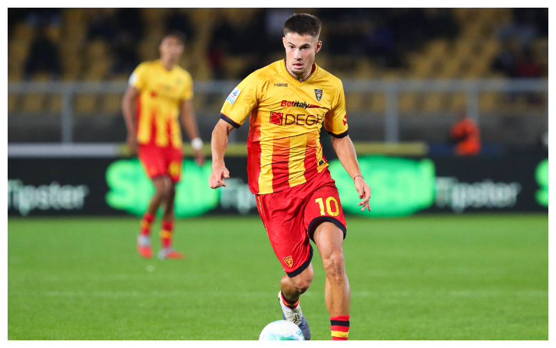  Medon Berisha in action for Lecce || Credit - IMAGO / ABACAPRESS
