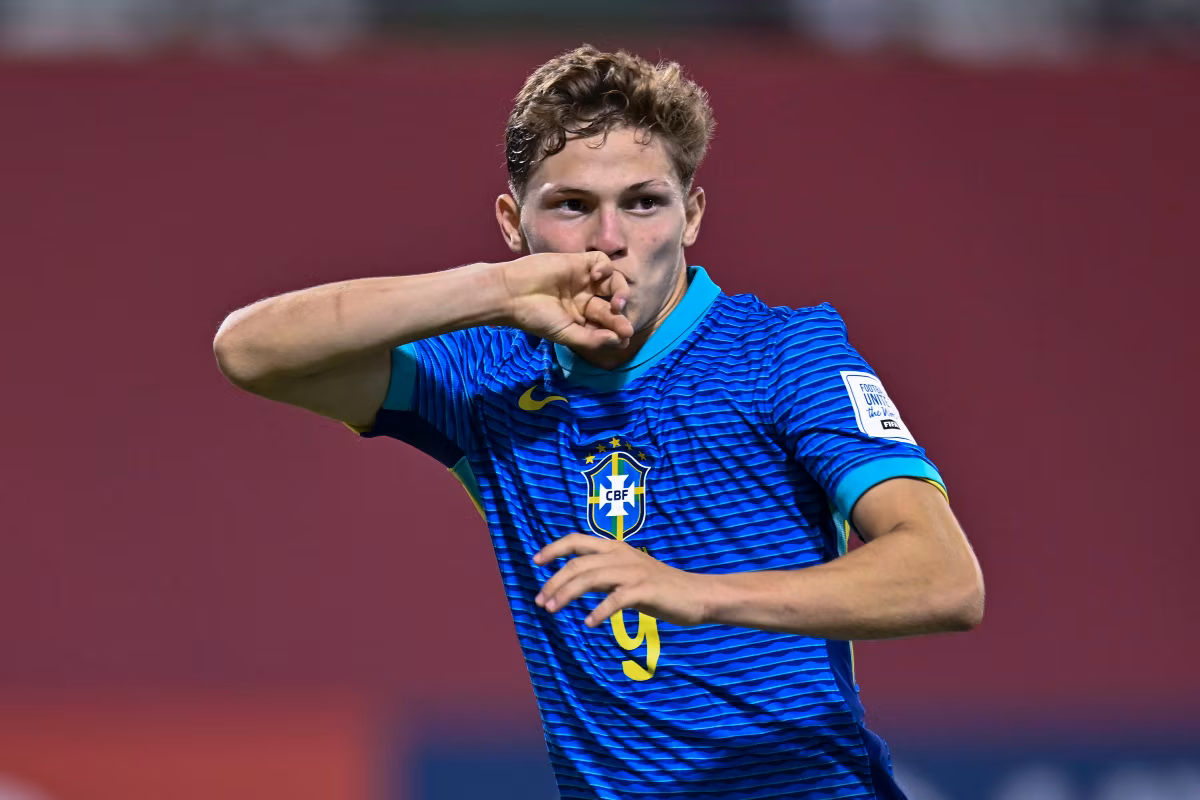 Manchester United transfer news: Red Devils plot to hijack Man City&rsquo;s pursuit of &lsquo;Brazilian Haaland&rsquo;