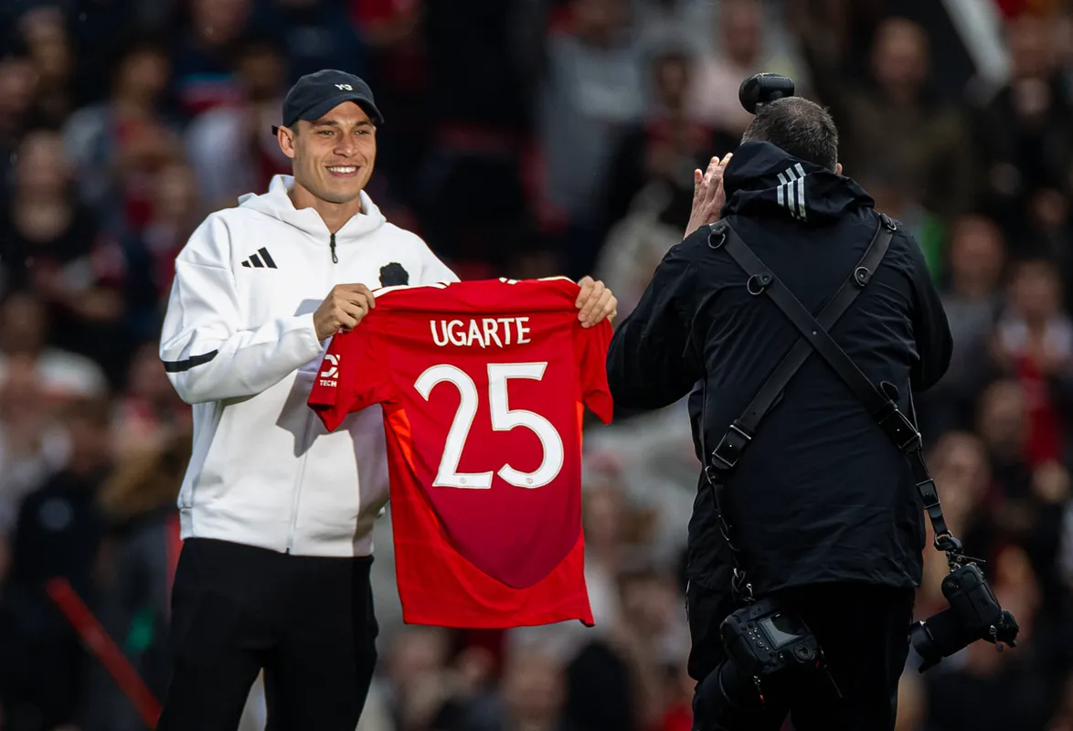 Ugarte Man United debut