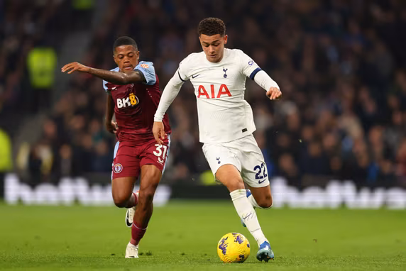 Best goal and assist Premier League combos: Bailey and Watkins to strike again