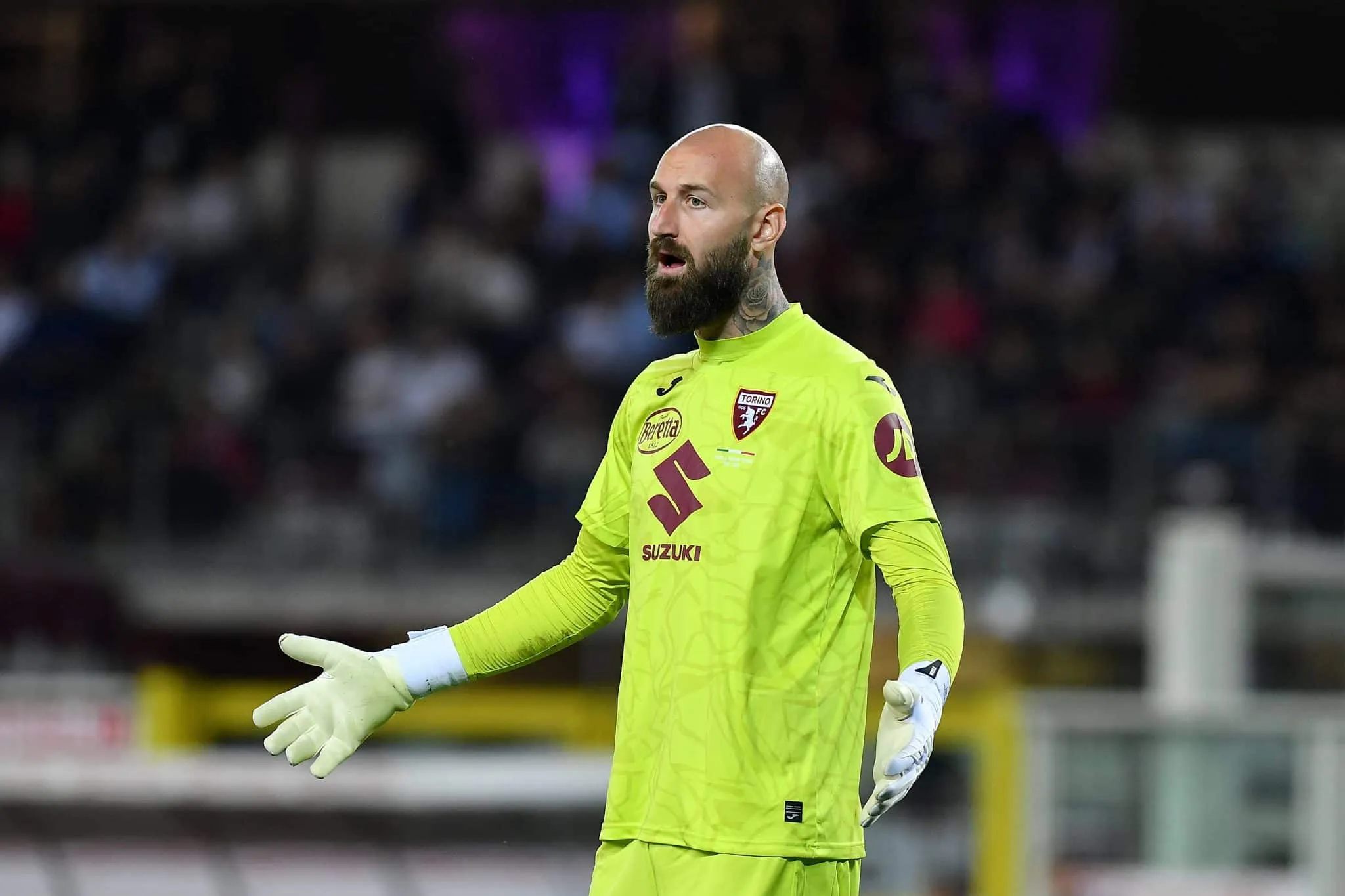 Today&rsquo;s Best Transfer Gossip & Rumours with Whispers Five: Man Utd eyeing surprise reunion