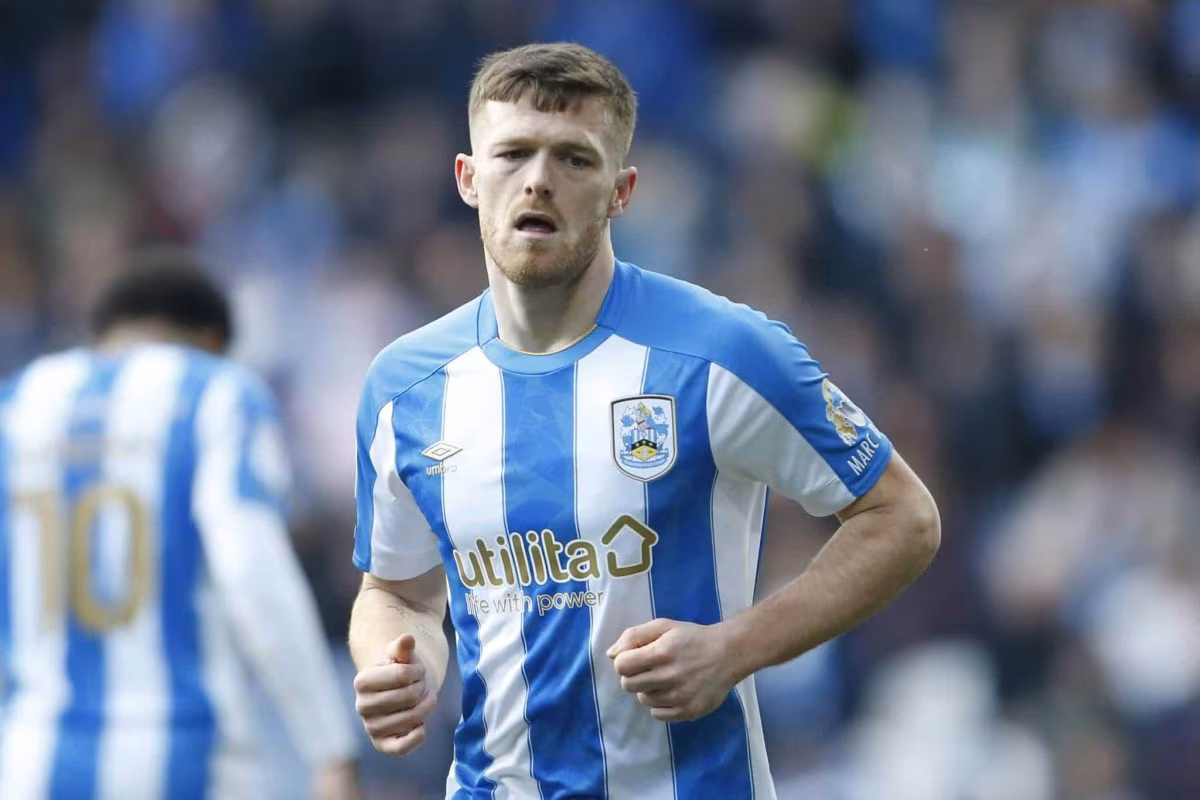 Reading vs Huddersfield prediction, odds & betting tips 09/08/2025