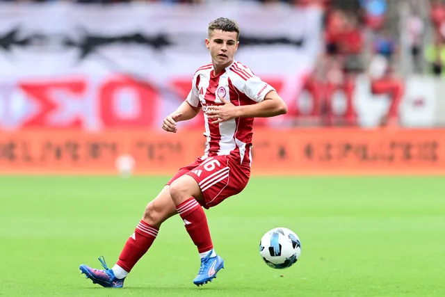 Christos Mouzakitis Olympiacos