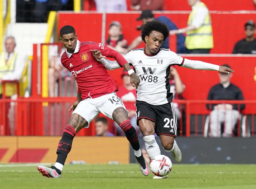 Marcus Rashford and Willian
