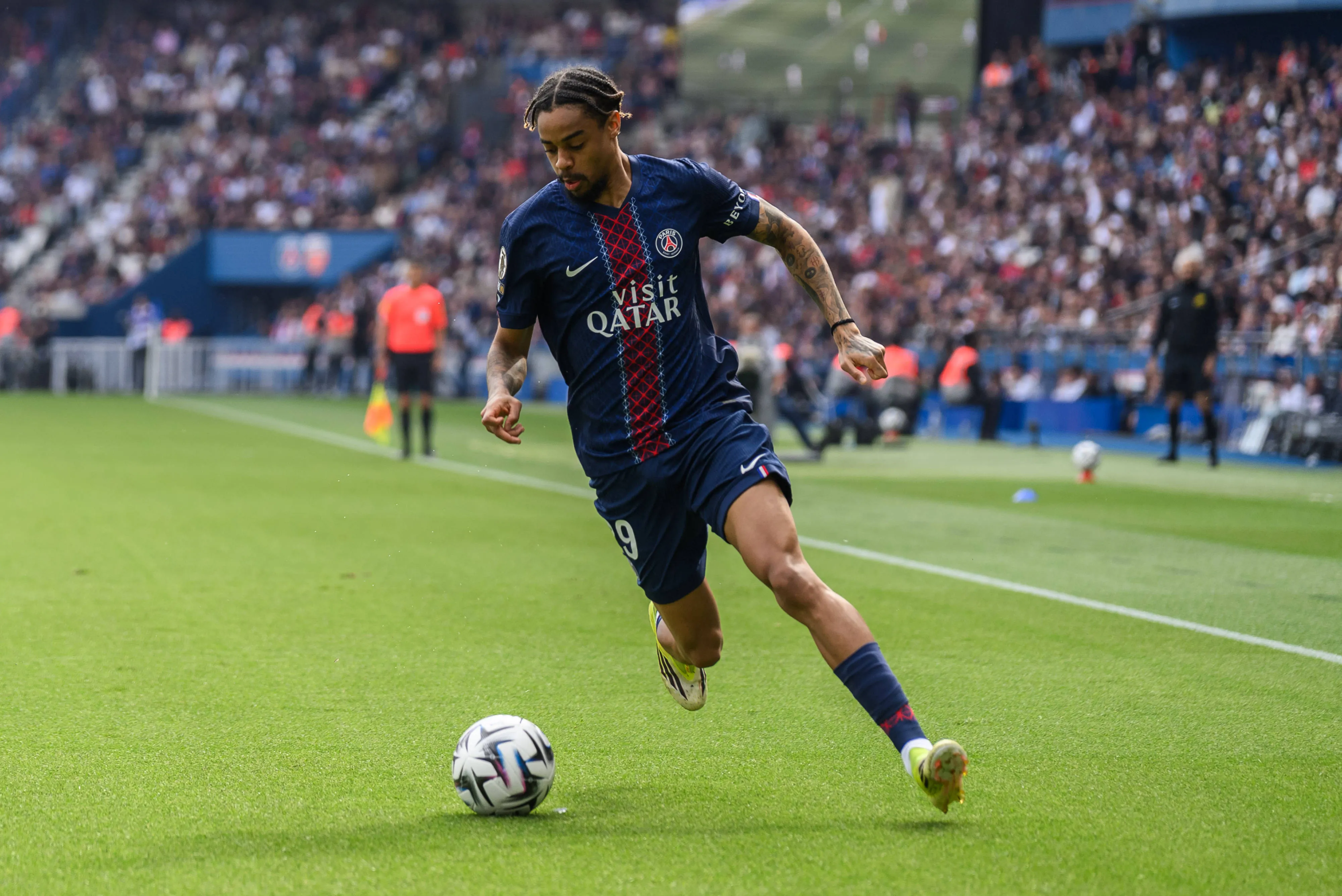 Bradley Barcola of PSG