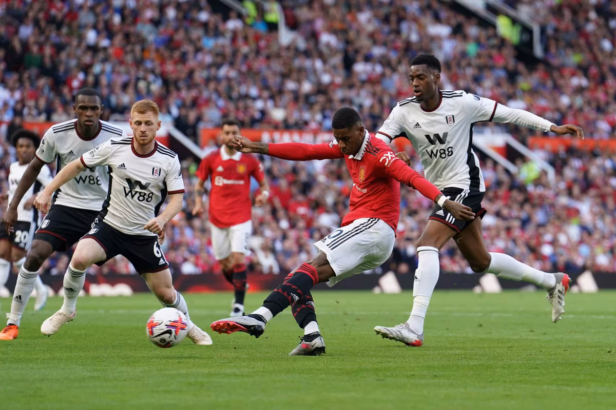 Marcus Rashford shoots towards goal