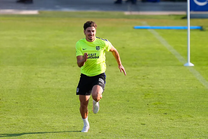 Julian Alvarez next club odds: Barcelona favourites to sign Atletico Madrid star