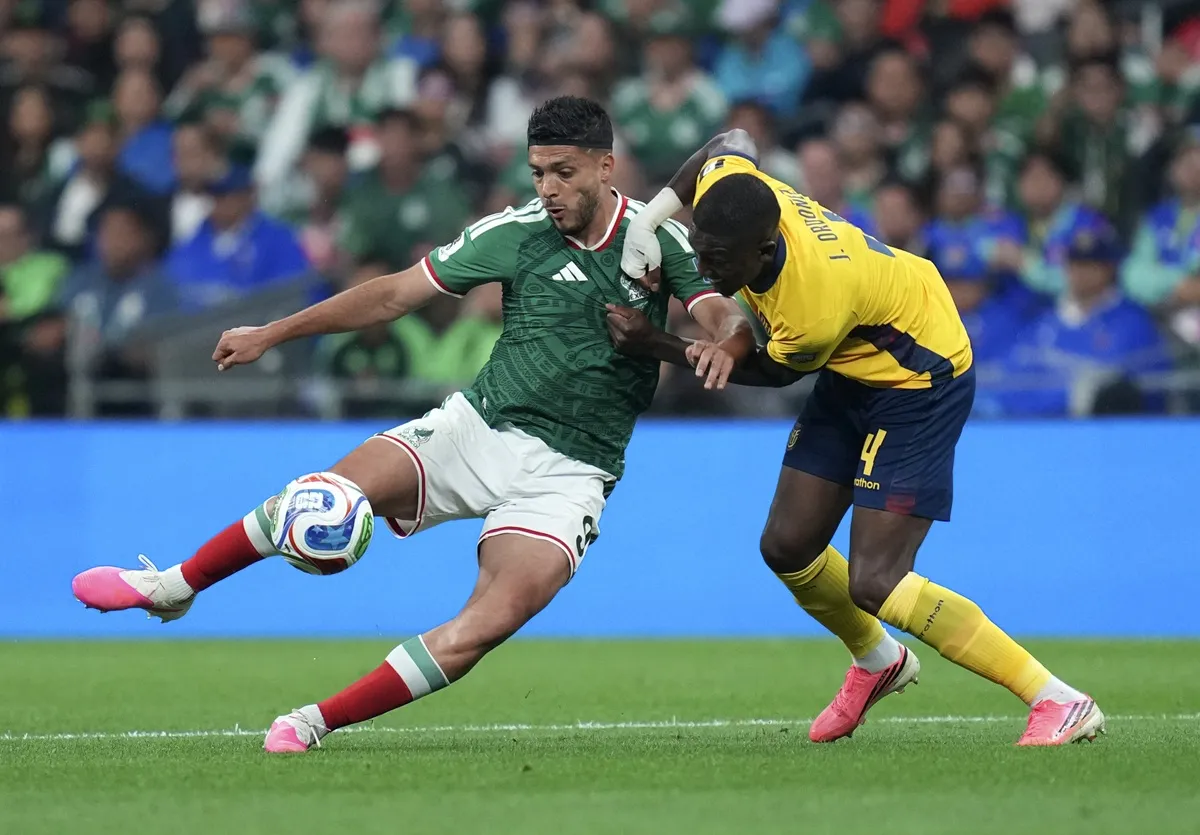 Mexico vs England: Key Raul Jimenez stat makes him favourite to score in Azteca World Cup eliminator