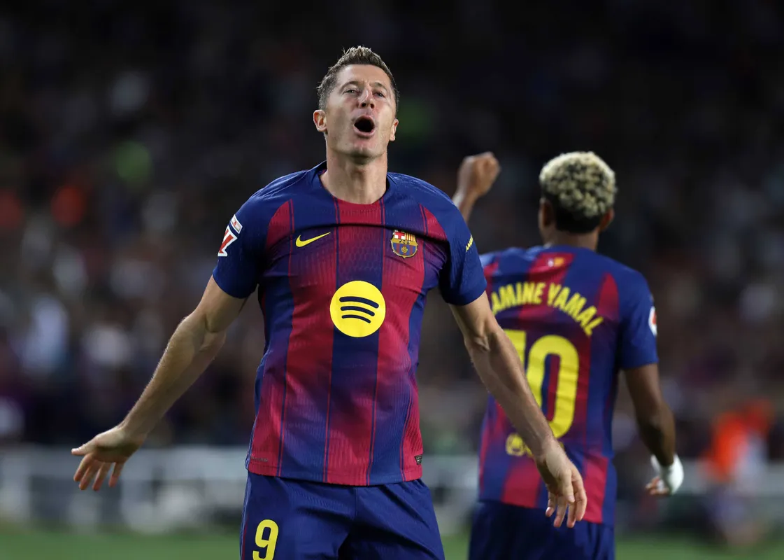 Robert Lewandowski player to watch (Barcelona vs Athletic Bilbao)