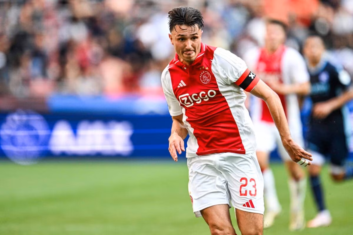 Steven Berghuis player to watch