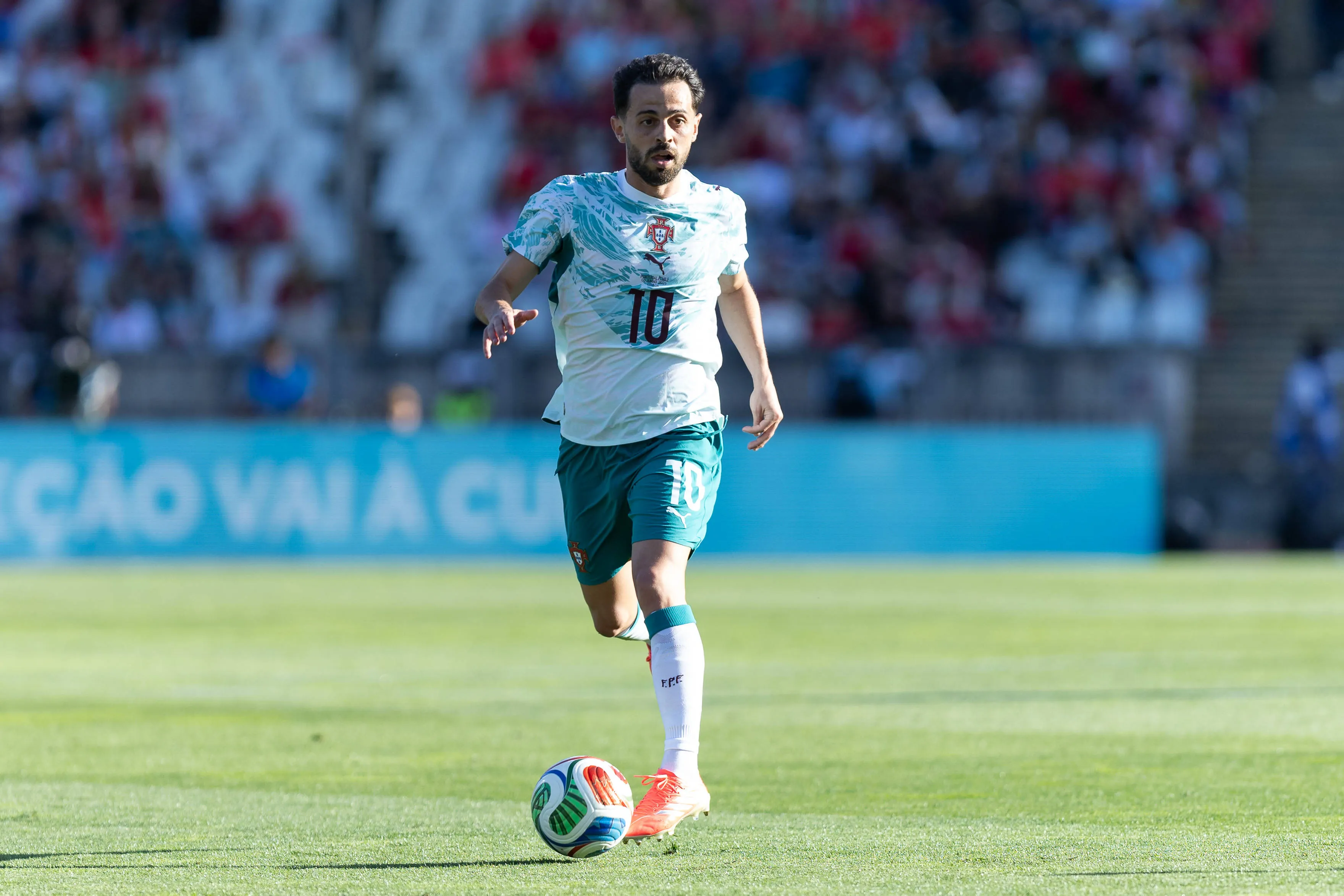 Bernardo Silva in action for Portugal 