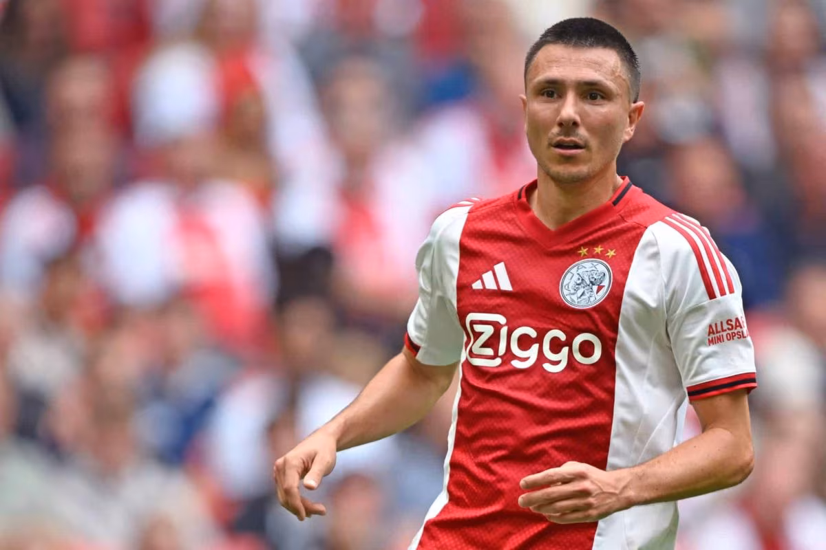 Steven Berghuis player to watch