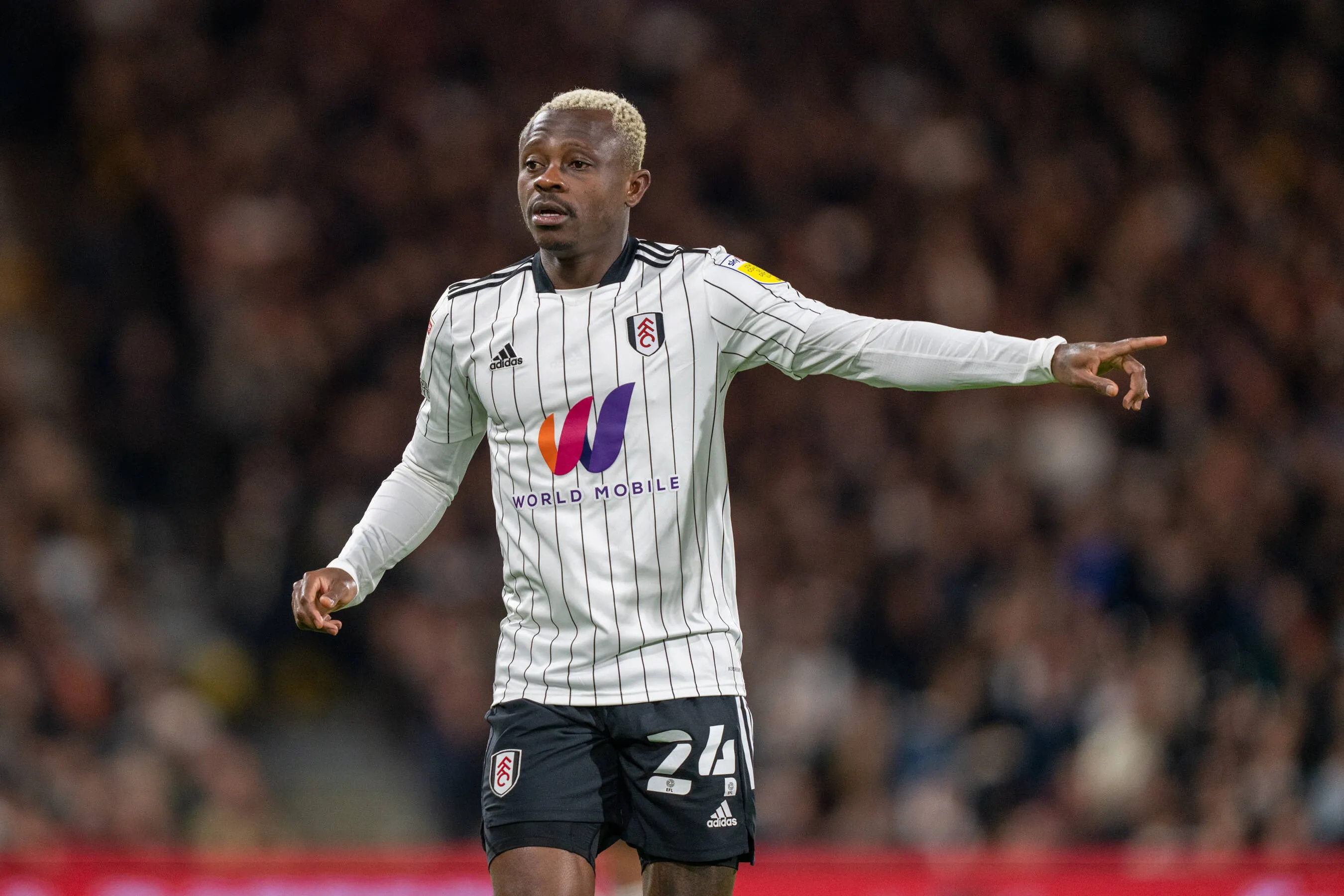 Fulham v Nottingham Forest EFL Sky Bet Championship 26/04/2022. Fulham midfielder Jean Michael Seri (24) during the EFL