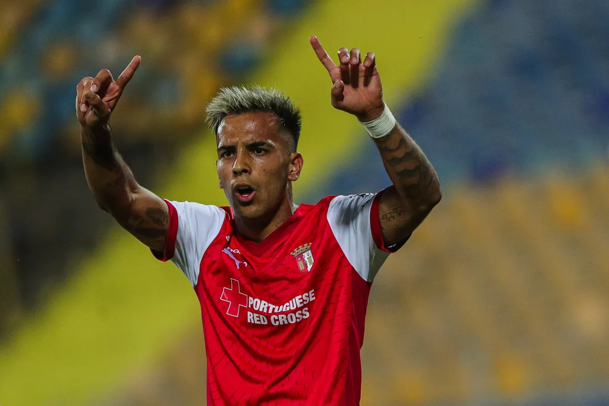Rodrigo Zalazar player to watch
