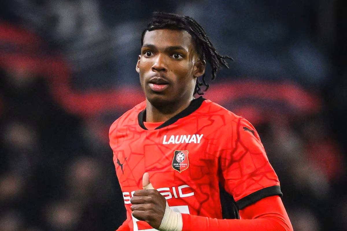 Chelsea transfer news: Blues eye cut-price defender as Jacquet alternative
