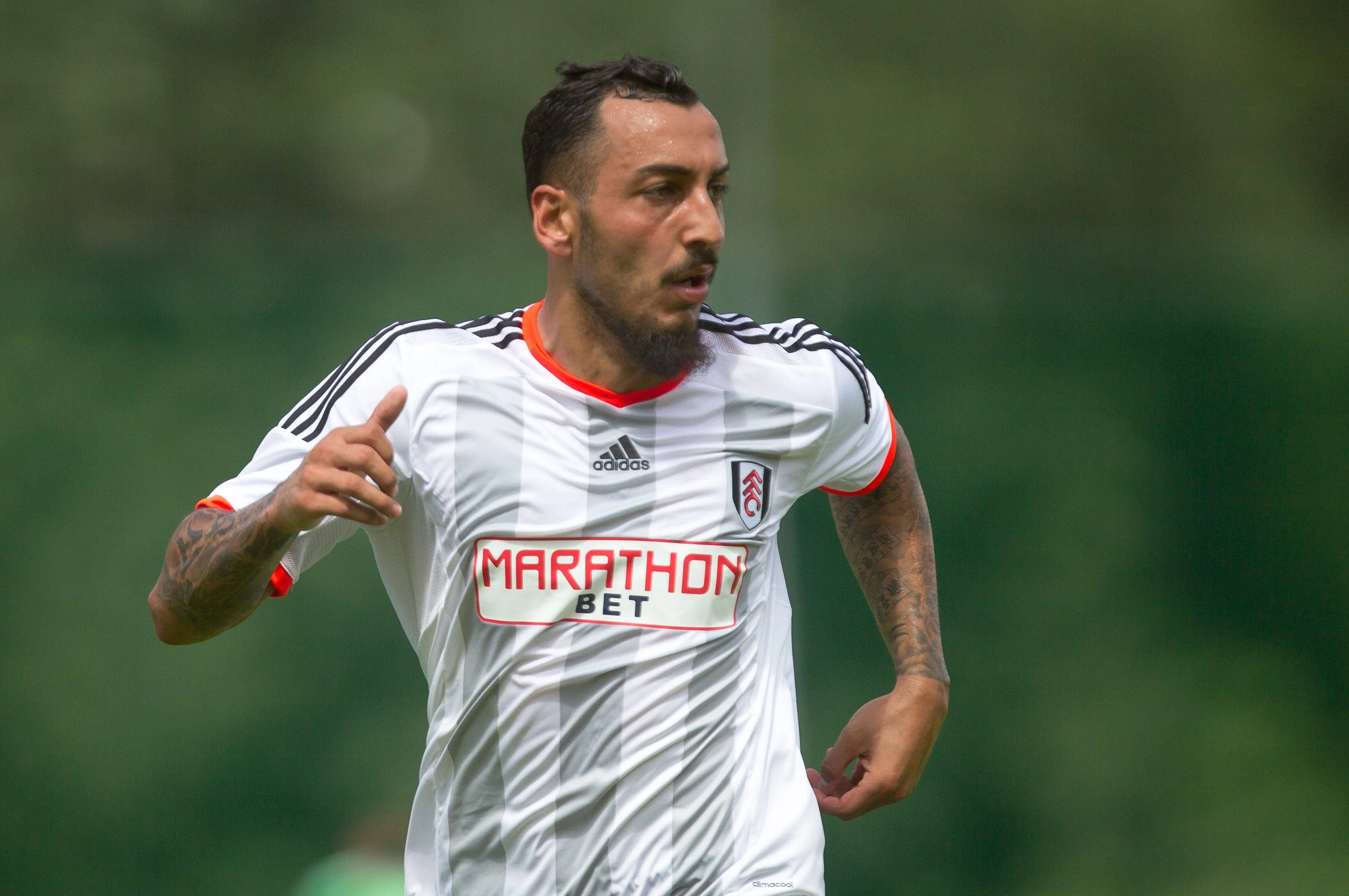 02 08 2014 Stadion Jenbach AUT Testspiel Rizespor FC vs Fulham FC im Bild Kostas Mitroglou Fu
